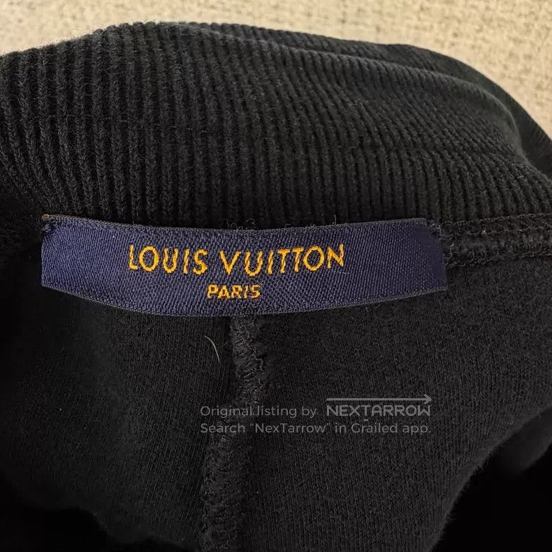 Louis Vuitton Louis Vuitton size xxl Solid Back Instruction Corset Sweatp Size US 30 / EU 46 - 4 Thumbnail