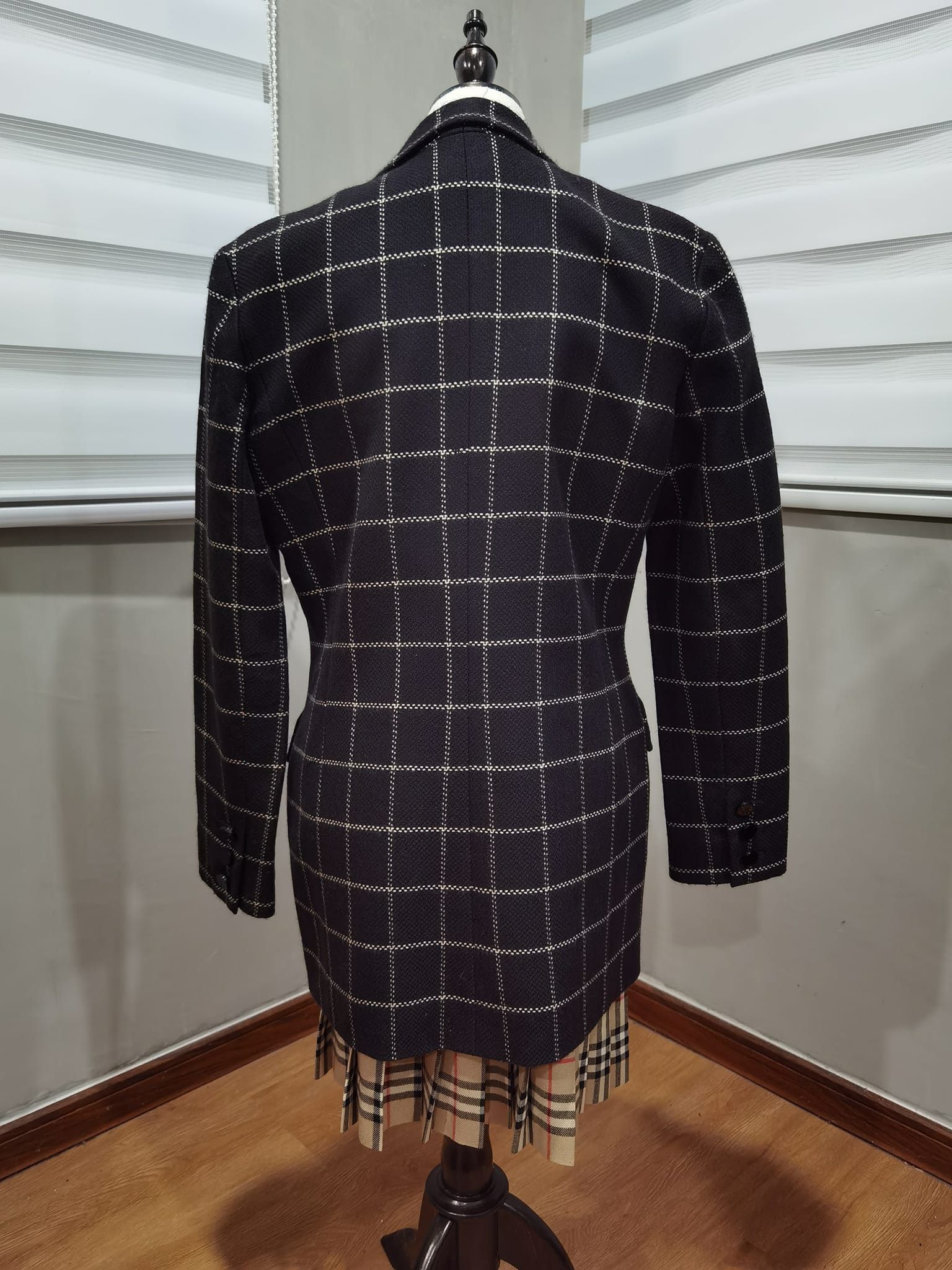 Jean-Louis Scherrer JEAN - LOUIS SCHERRER BOUTIQUE S 7115 Size S / US 4 / IT 40 - 2 Thumbnail