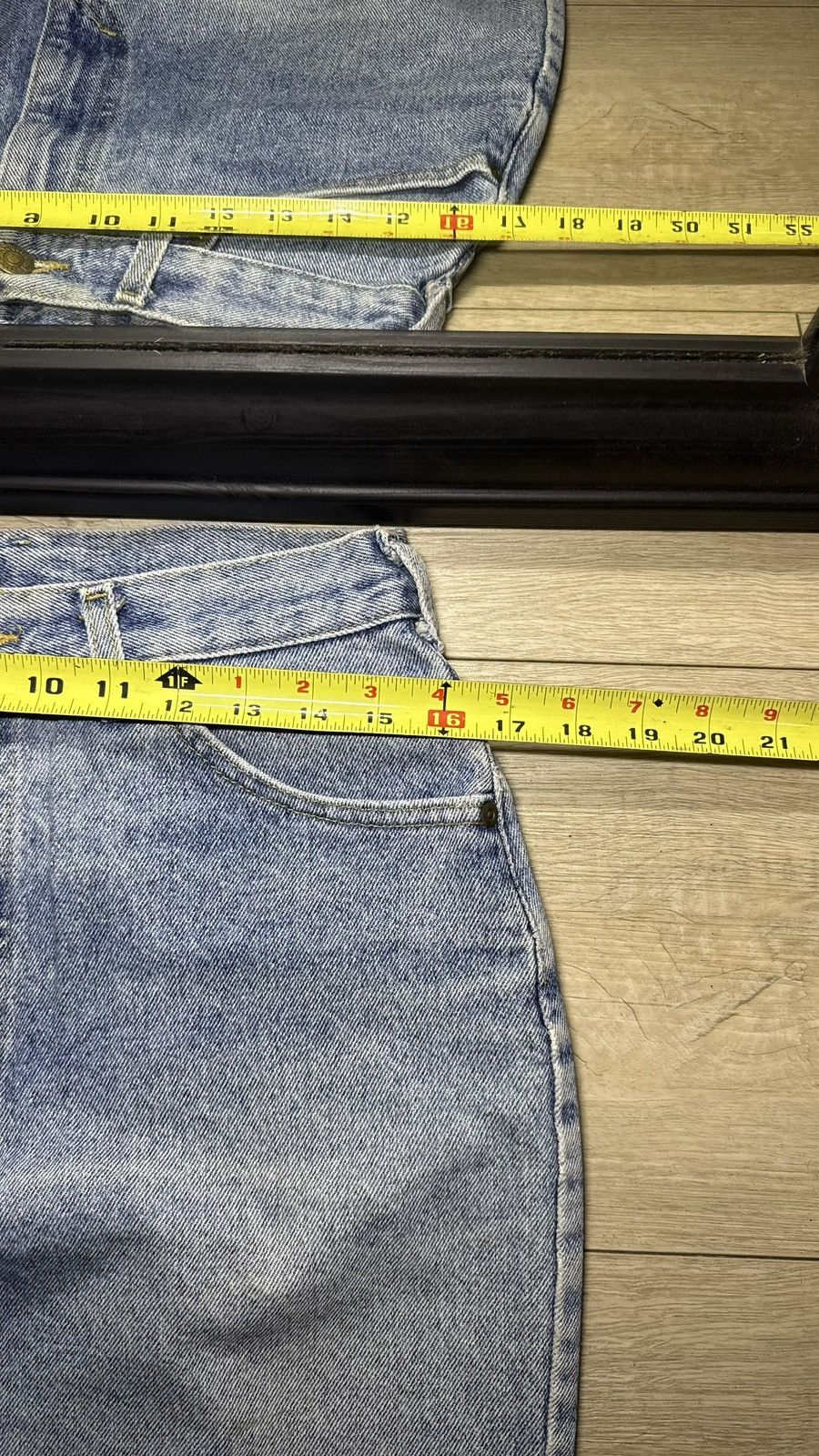 Lee Vintage 1990s Women’s Lee 12 Acid Wash Straight Leg Denim Size 34" / US 12 / IT 48 - 8 Thumbnail