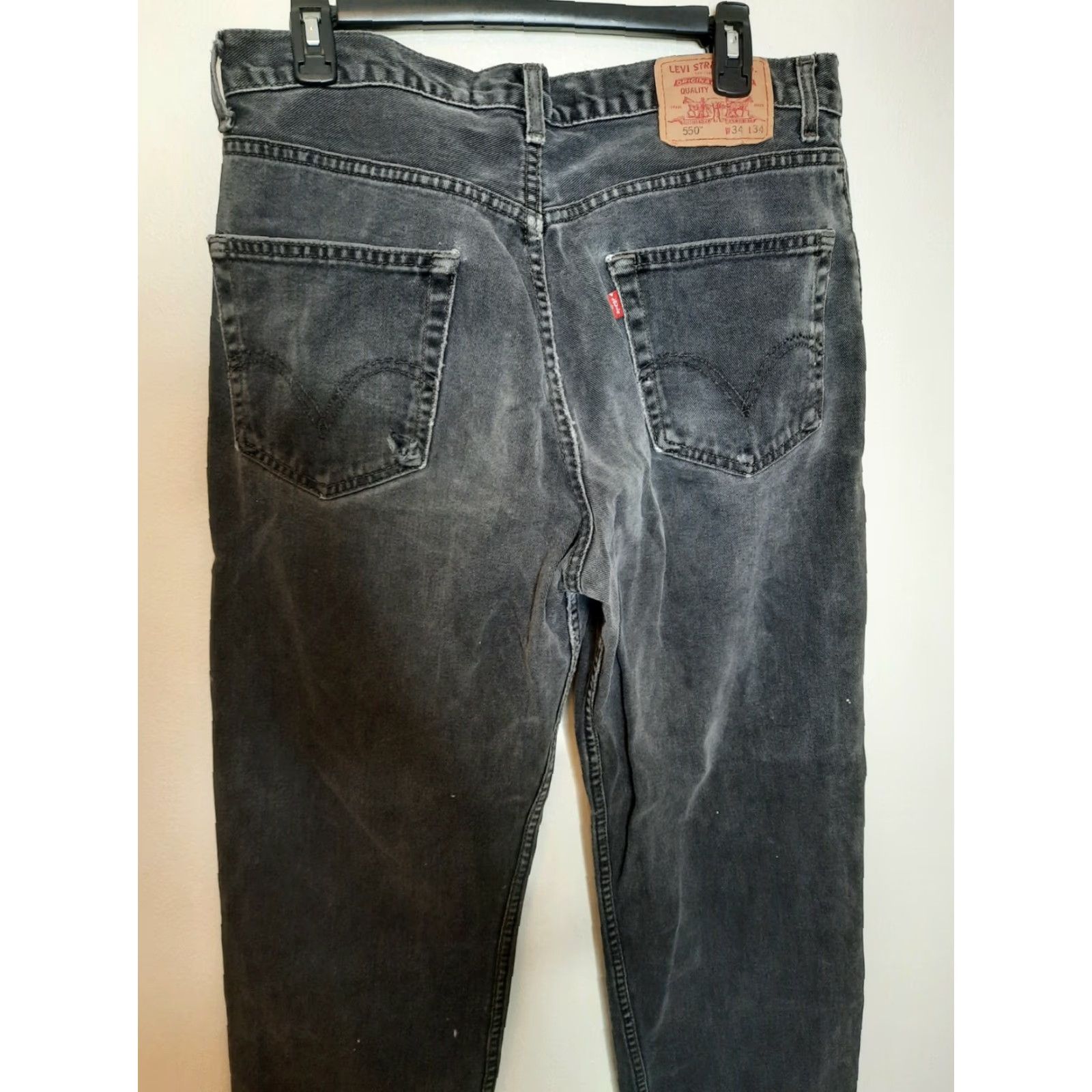 Levi's VINTAGE Levi's Jeans 34x32 Black Cotton 550 Regular Fit Straight Men 90s Distressed Pockets Mens Size US 34 / EU 50 - 3 Thumbnail