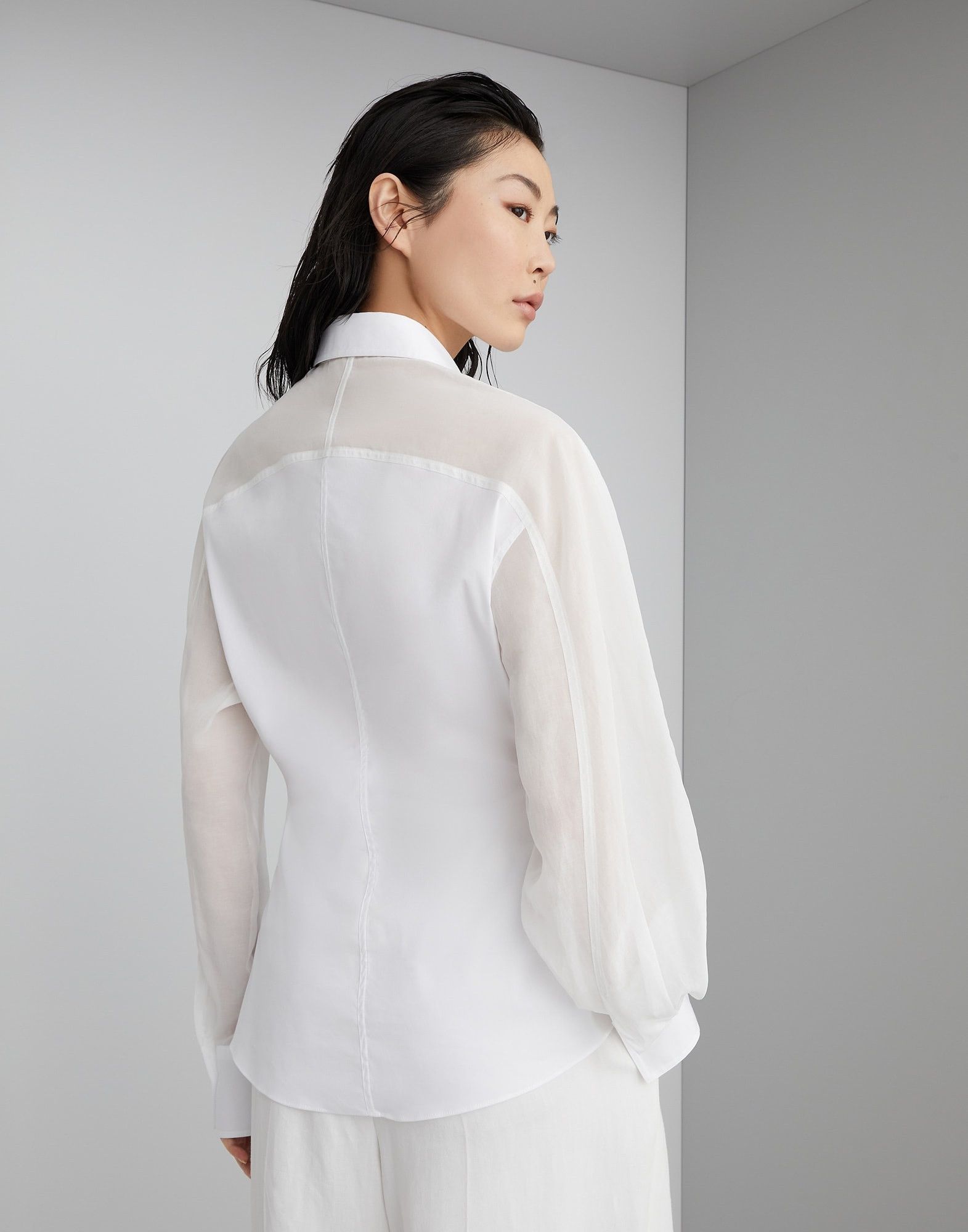 Brunello Cucinelli o1w1db10825 Blouse in White Size L / US 10 / IT 46 - 2 Thumbnail