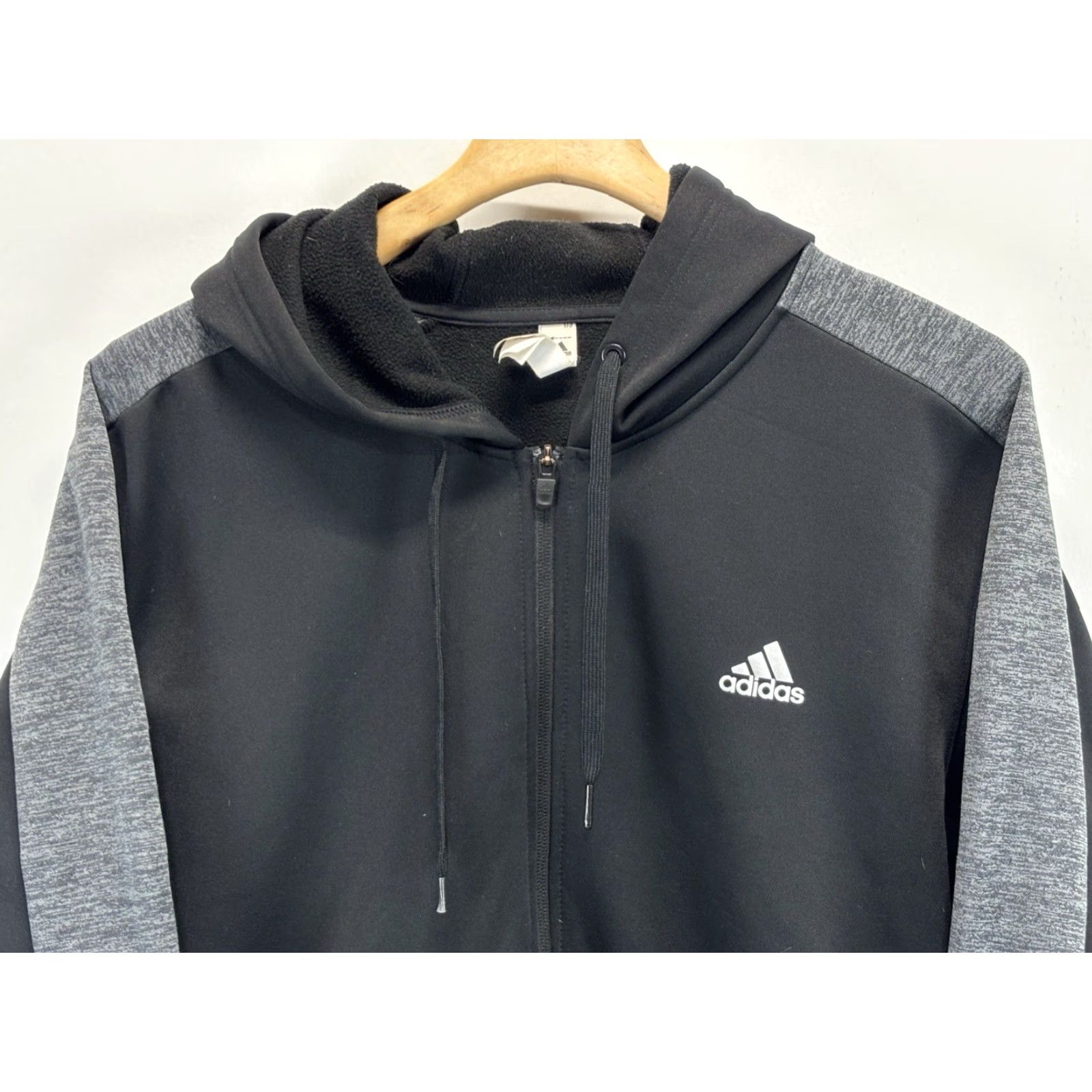 Adidas Adidas Climate Track Jacket Men XL Black Grey Full Zip Outdoor Casual Hooded Outdoors Size US XL / EU 56 / 4 - 2 Thumbnail