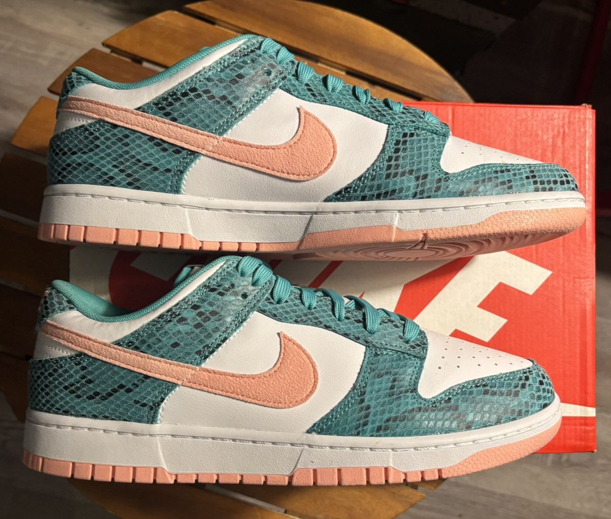 Nike Nike Dunk Low Retro Snakeskin Washed Teal Size US 10.5 / EU 43-44 - 2 Thumbnail