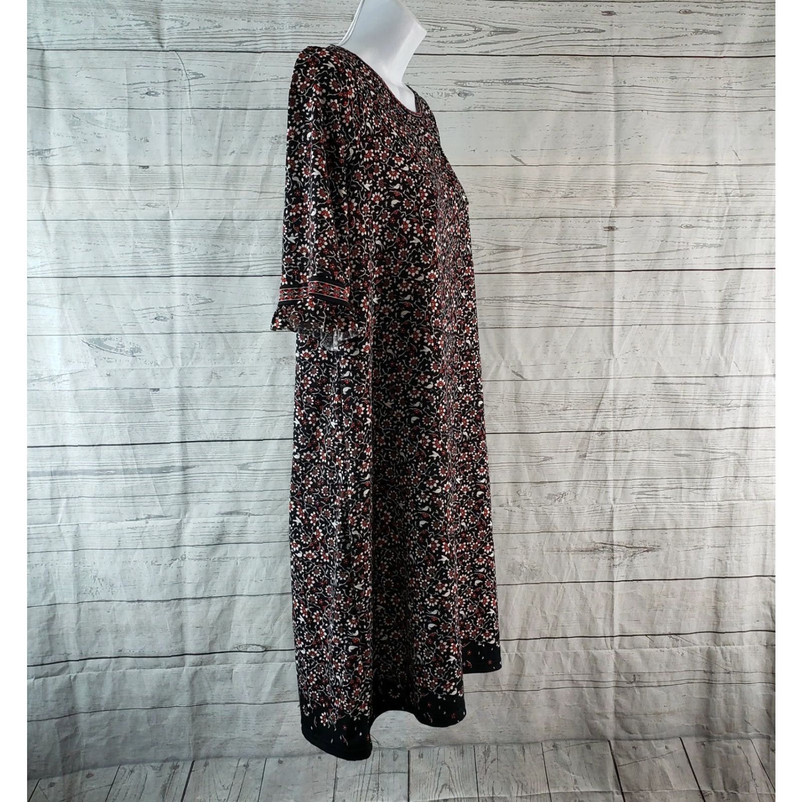 Vintage Max Studio Dress Womens Small Black Floral Bird Half Sleeve Round Neck Pullover Polyester Blend Shift Short Casual Womens Size S / US 4 / IT 40 - 3 Thumbnail