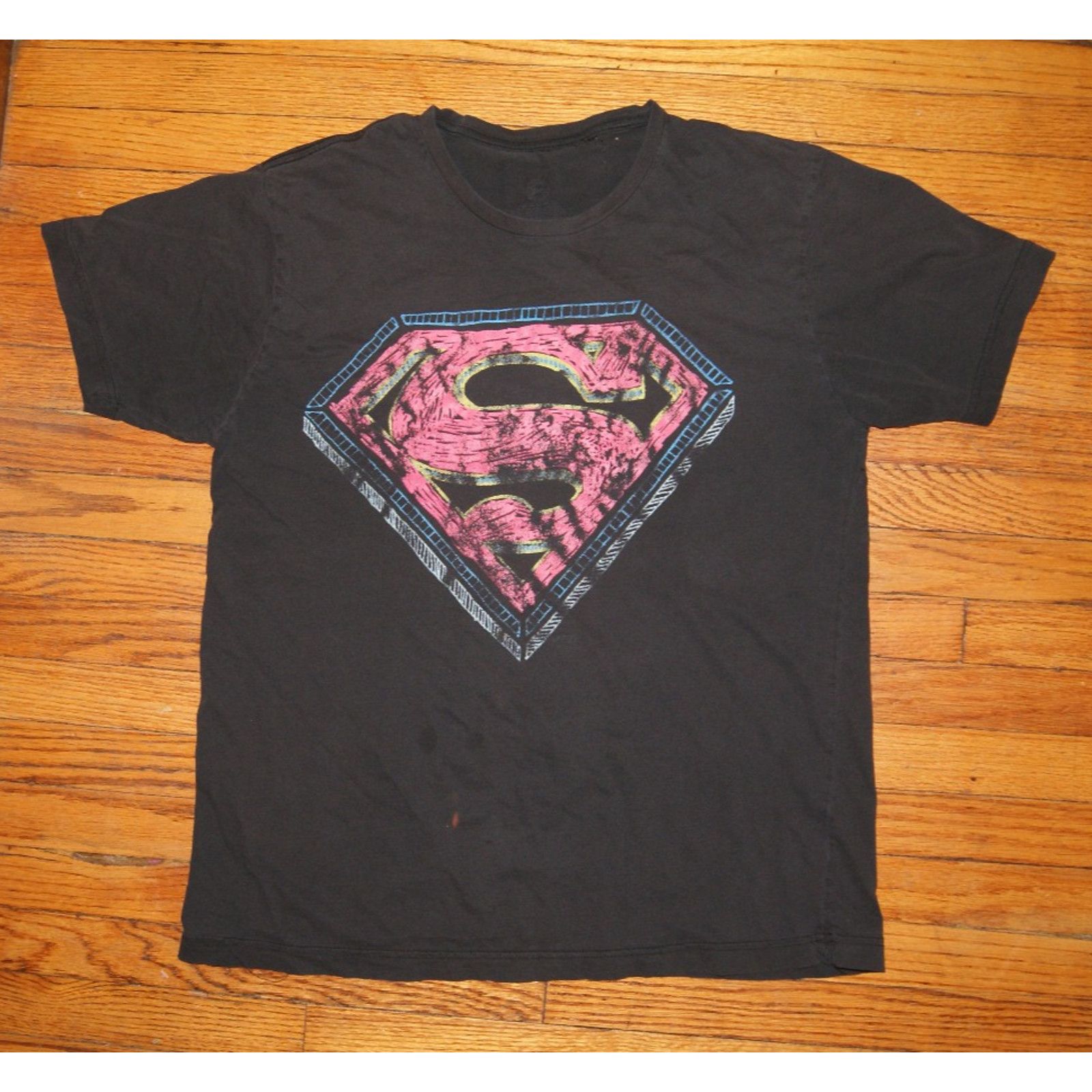 DC VTG Y2K Superman Logo TShirt Black Neon DC Comics Men’s XL Size US XL / EU 56 / 4 - 1 Thumbnail