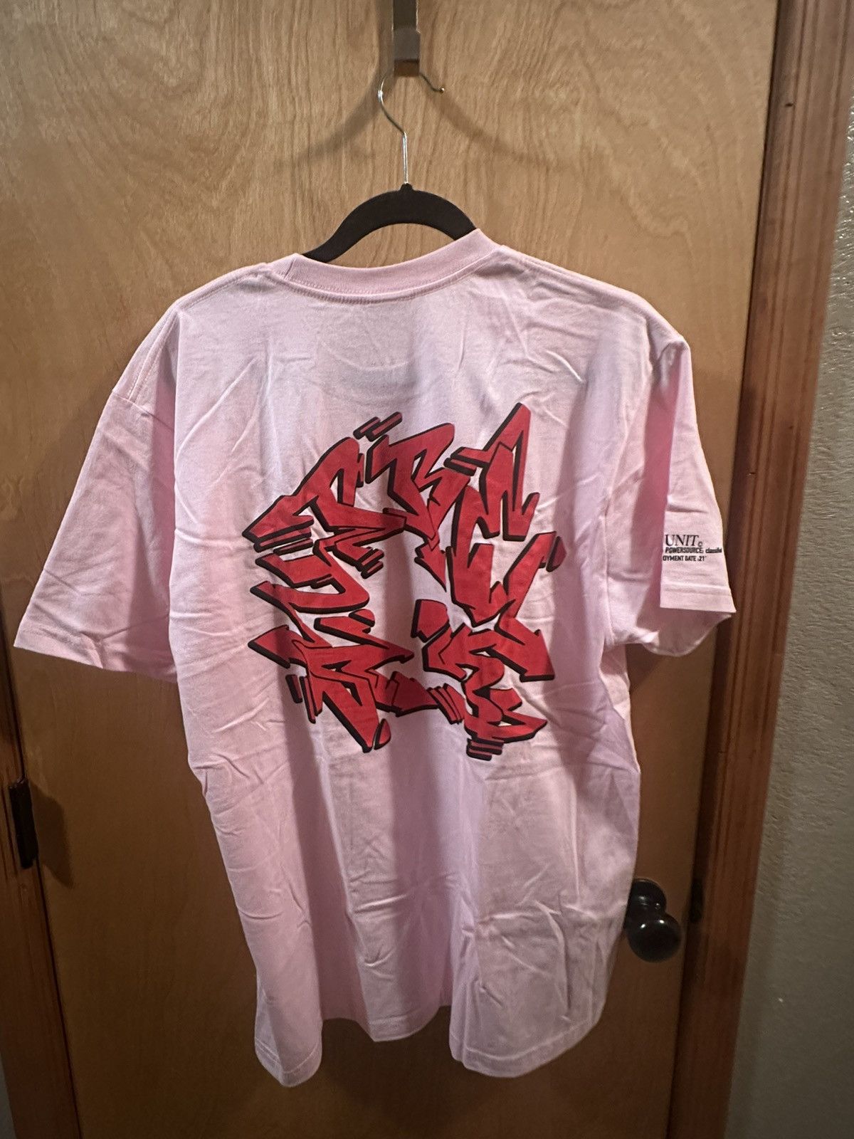 Supreme ピンク Tシャツ グラフィック Supreme ピンク Tシャツ グラフィック 【公式通販】