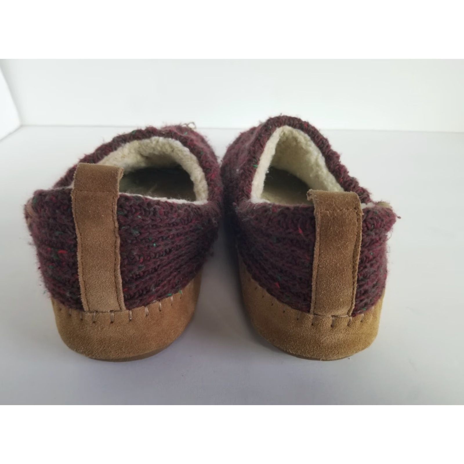 Vintage Acorn Camden Slippers Women 8-9 M Burgundy Purple Knit Faux Fur Slipper Slip-On Casual Womens Shoes Size ONE SIZE - 3 Thumbnail