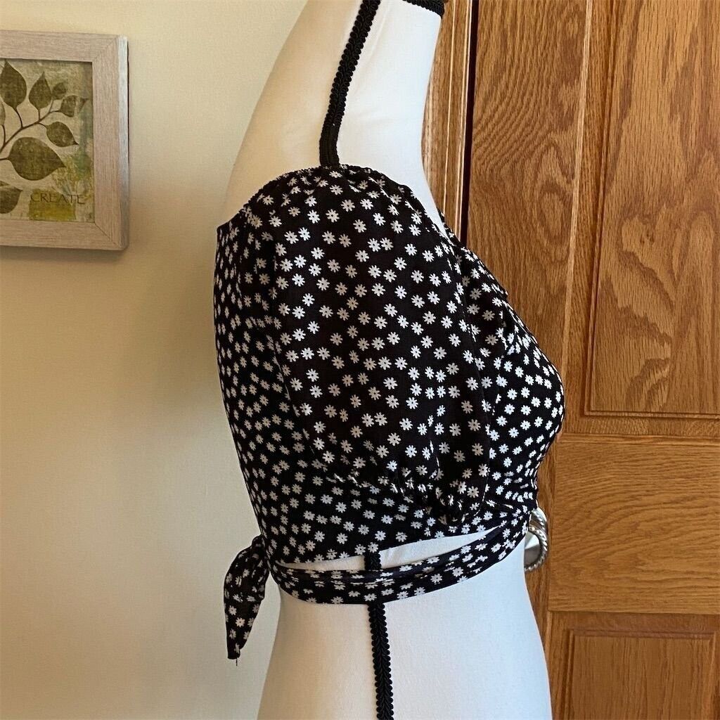 Shein Shein Women's Black & White Floral Puff Sleeve Crop Top Siz Size M / US 6-8 / IT 42-44 - 4 Thumbnail