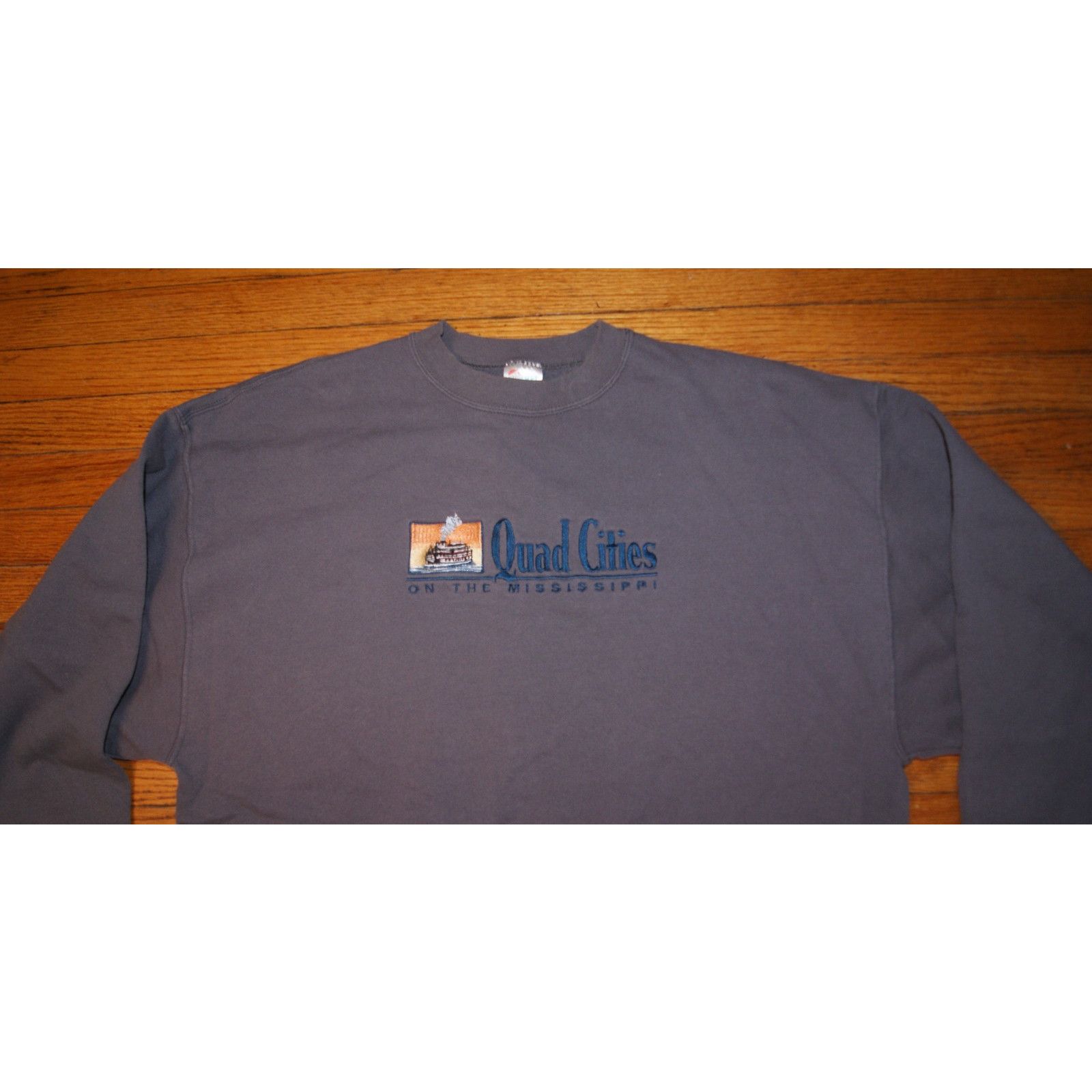 Vintage VTG Quad Mississippi Steam Boat Embroider XL Sweatshirt USA Size US XL / EU 56 / 4 - 1 Thumbnail