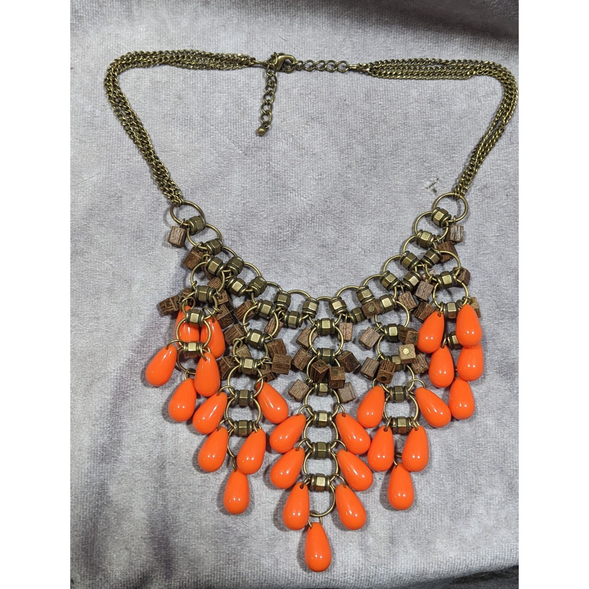 Other Vintage Bohemian Beaded Fringe Wood And Acrylic Bib Necklace Size ONE SIZE - 6 Thumbnail