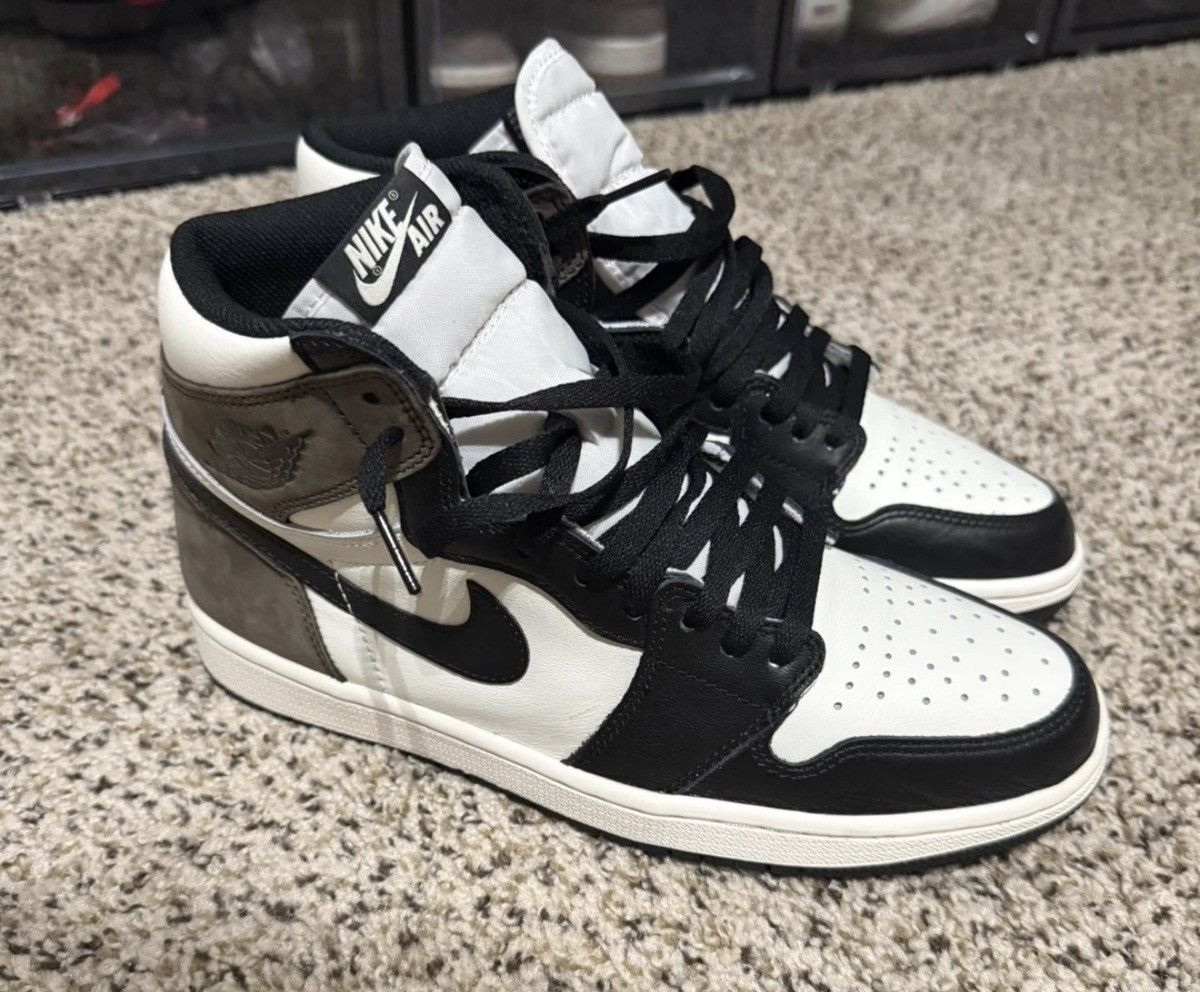 Jordan Brand Size 9.5- Jordan 1 Retro OG High Dark Mocha 555088-105 won Size US 9.5 / EU 42-43 - 2 Thumbnail