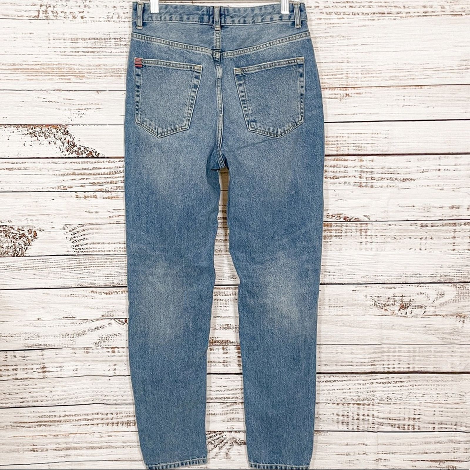 Bdg BDG High Waisted Cut Out Knee Mom Jeans, EUC, Size 27 Size 27" / US 4 / IT 40 - 4 Thumbnail