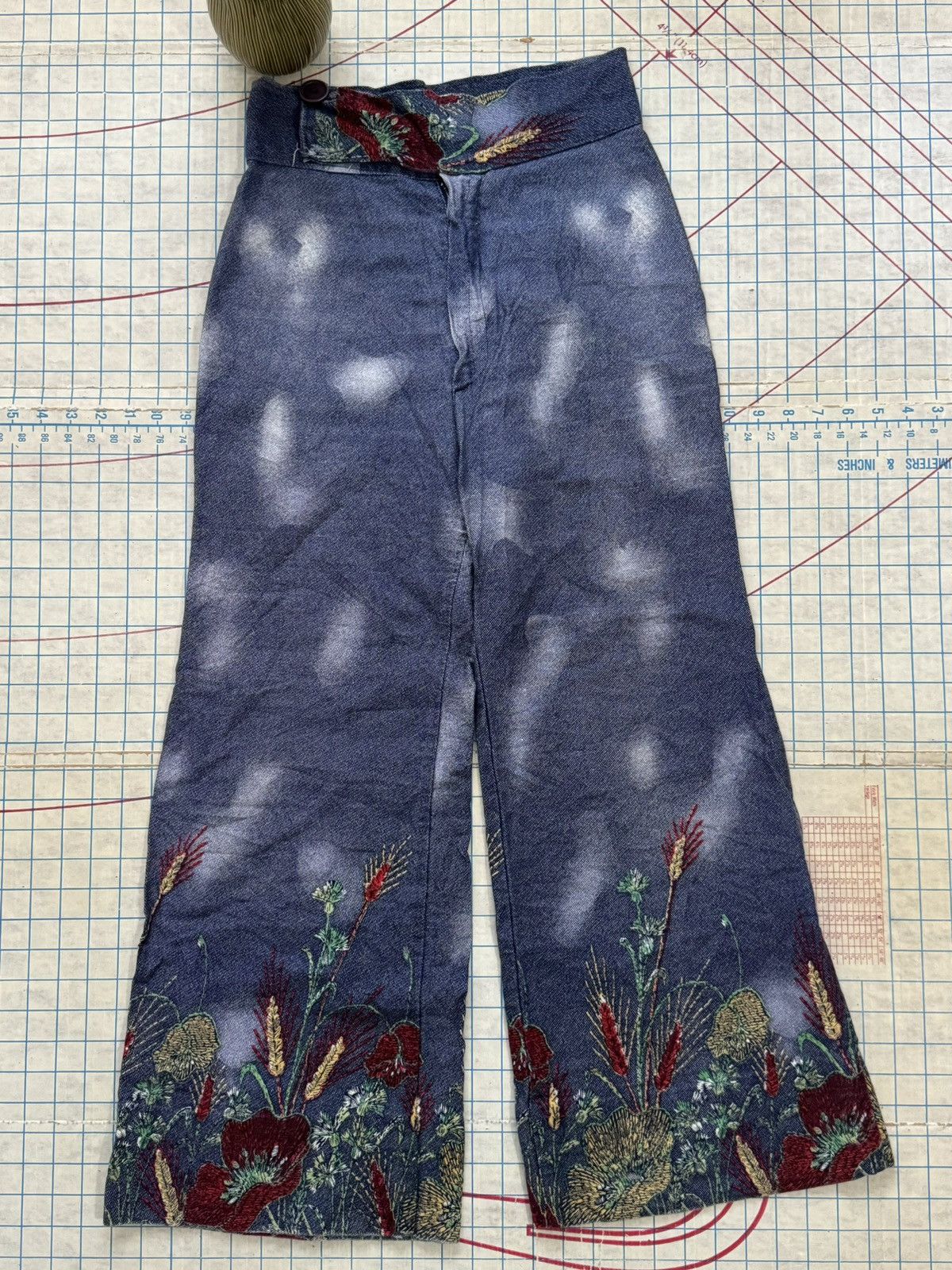 Vintage Vintage Crazy Bell Bottom Embroidered Pants 70’s Flare Size US 32 / EU 48 - 2 Thumbnail