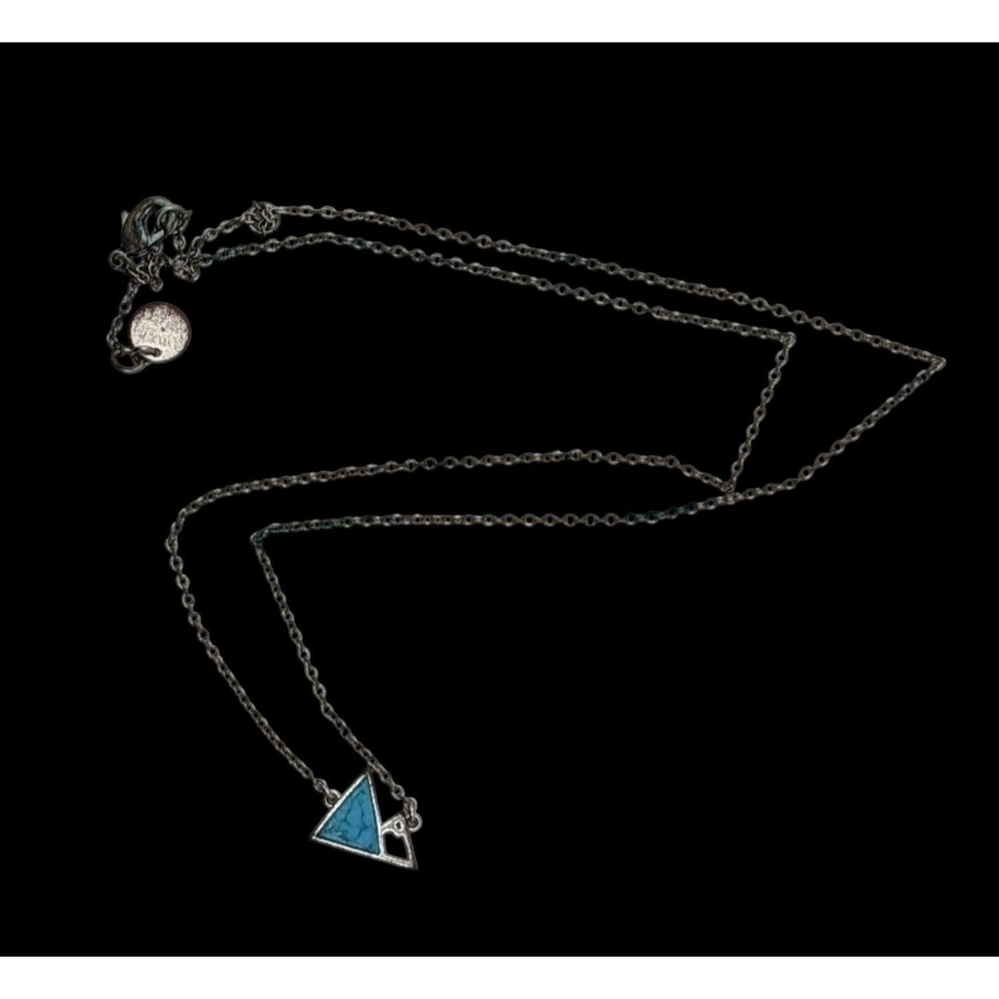 Other Pure Vida Outdoors Minimalist Mountain Pendant Necklace Size ONE SIZE - 4 Thumbnail