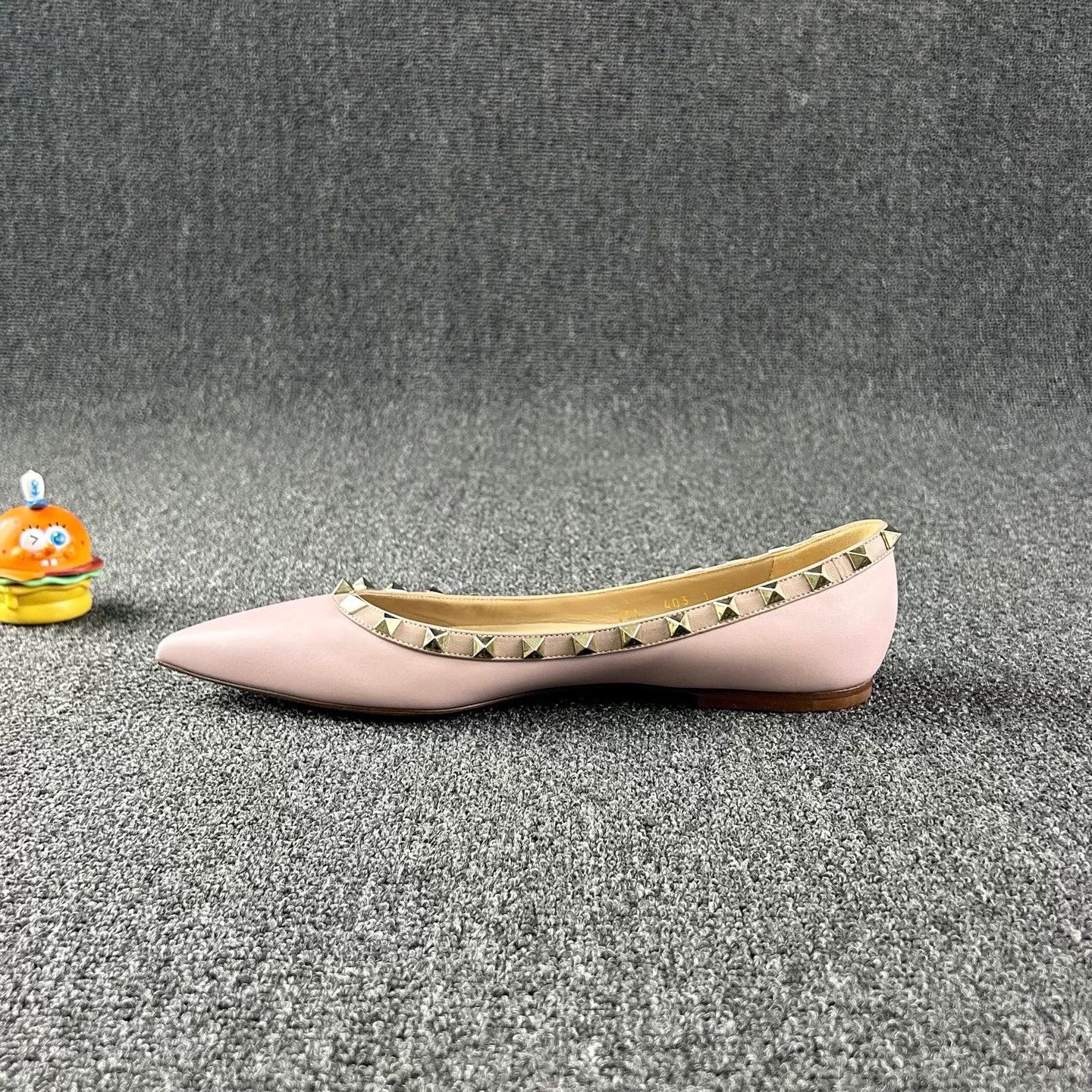 Valentino Valentino Pink Flat with Studs EUR 39.5 Size US 8.5 / IT 38.5 - 4 Thumbnail