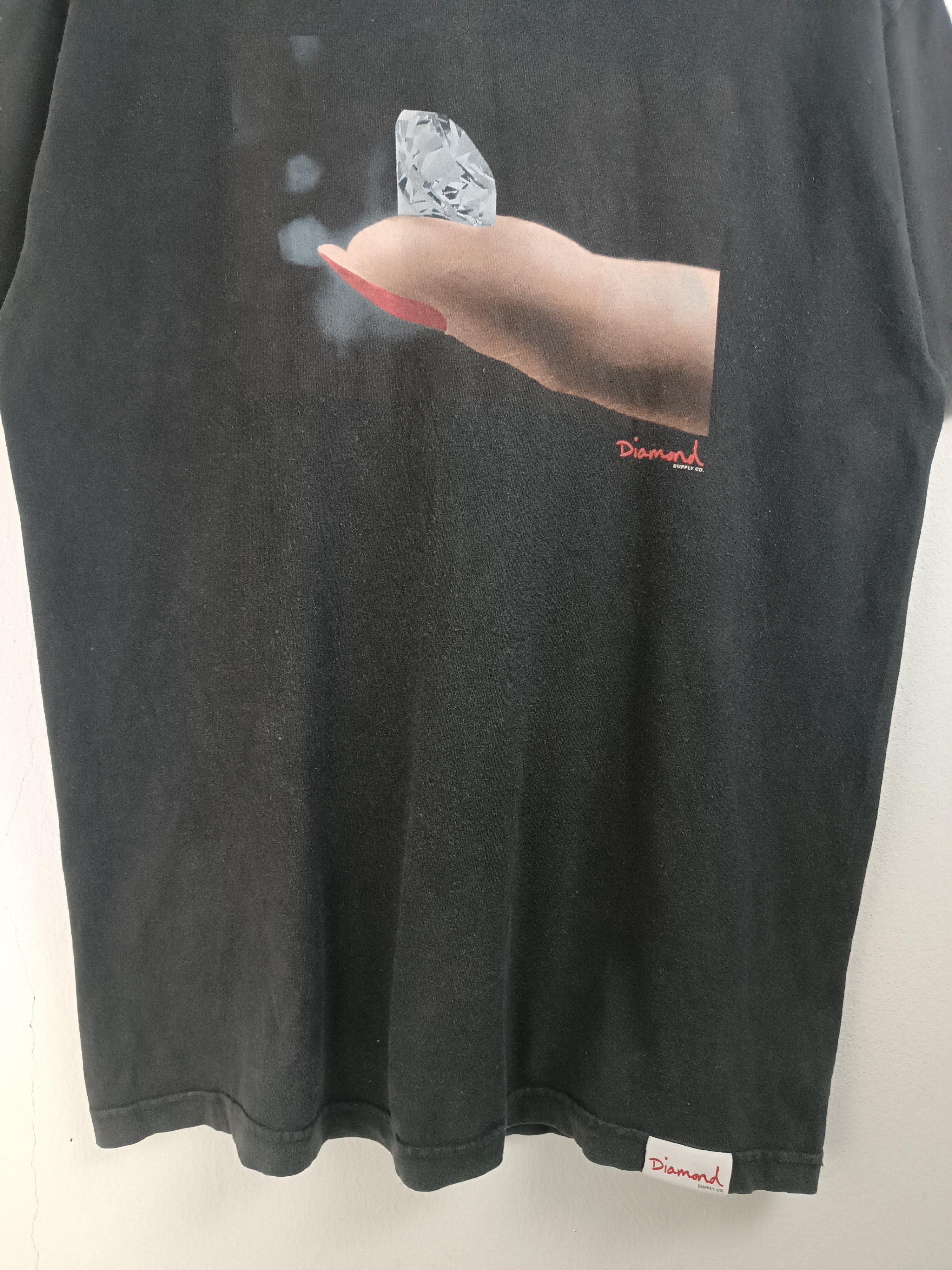 Diamond Supply Co. THRASHED FADED DIAMOND SUPPLY CO FINGER TEE VERY RARE Size US L / EU 52-54 / 3 - 9 Thumbnail