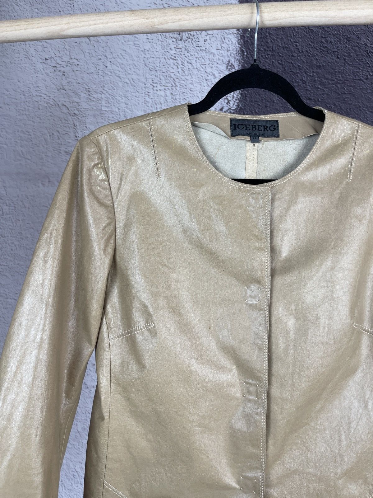 Iceberg Iceberg vintage beige made in Italy leather jacket Size M / US 6-8 / IT 42-44 - 9 Thumbnail
