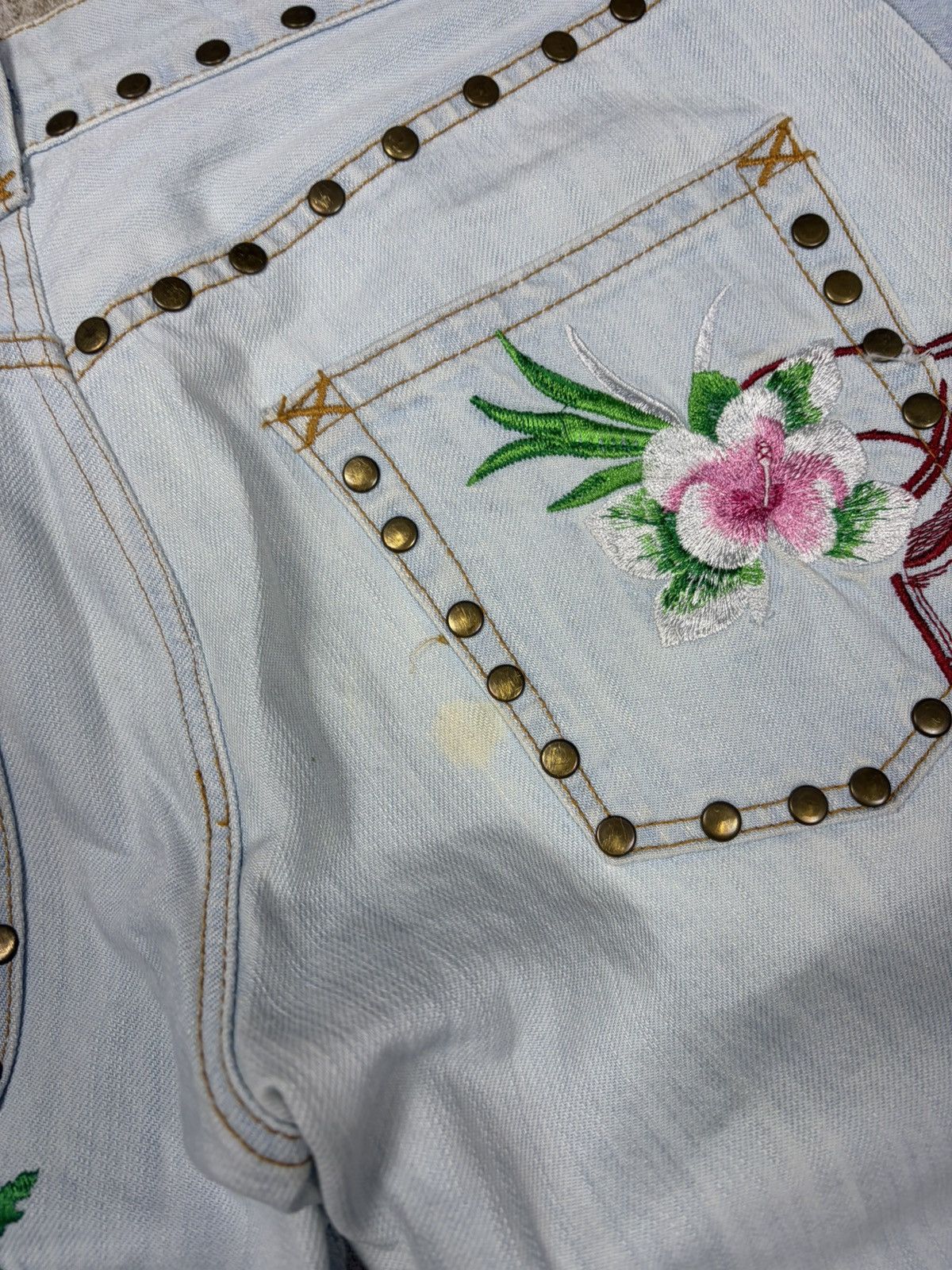 Dolce & Gabbana SS 2006 Dolce & Gabbana Honolulu Embroidery Jeans Denim Size US 35 - 15 Thumbnail