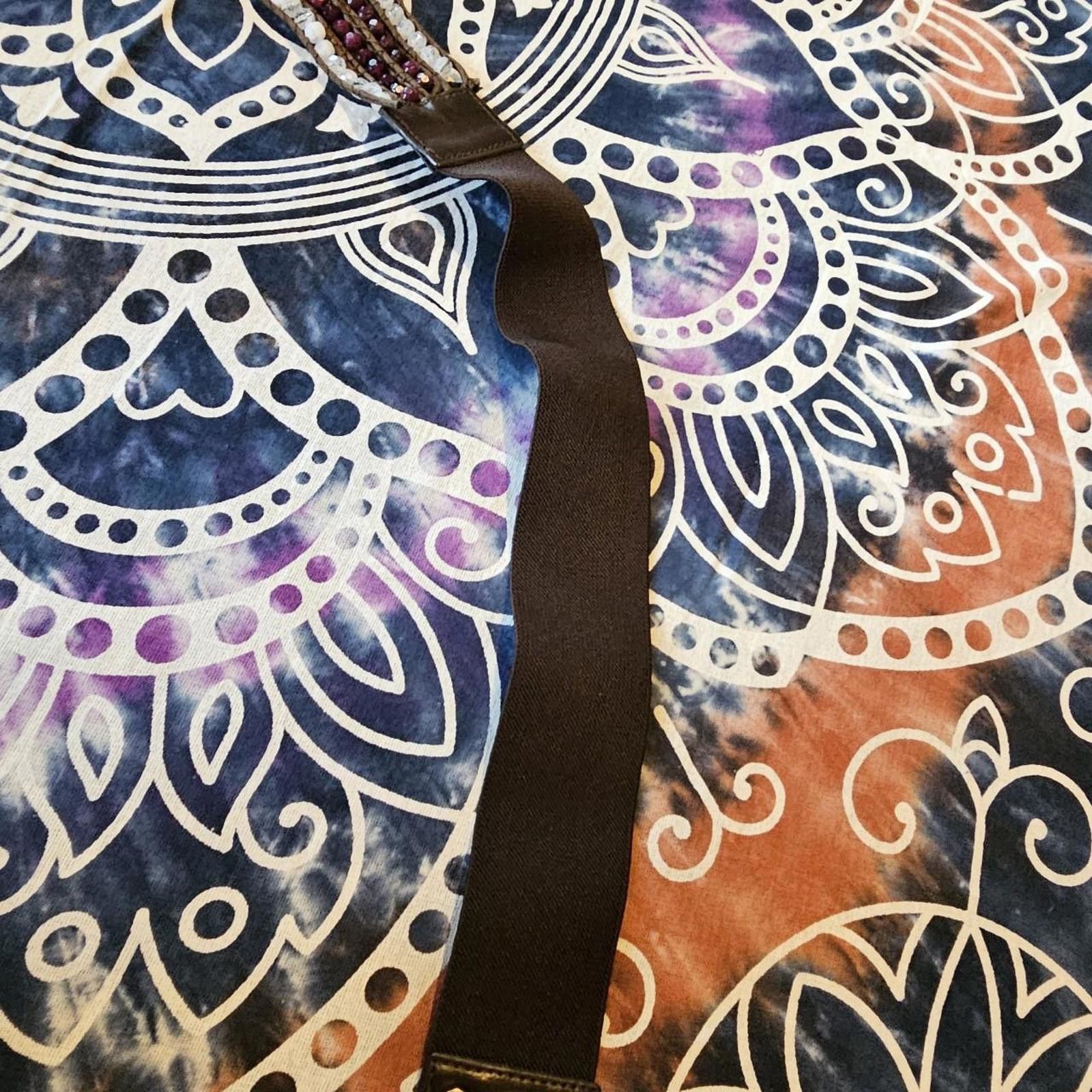 Designer Women's Beaded XL Belt Size ONE SIZE - 7 Thumbnail
