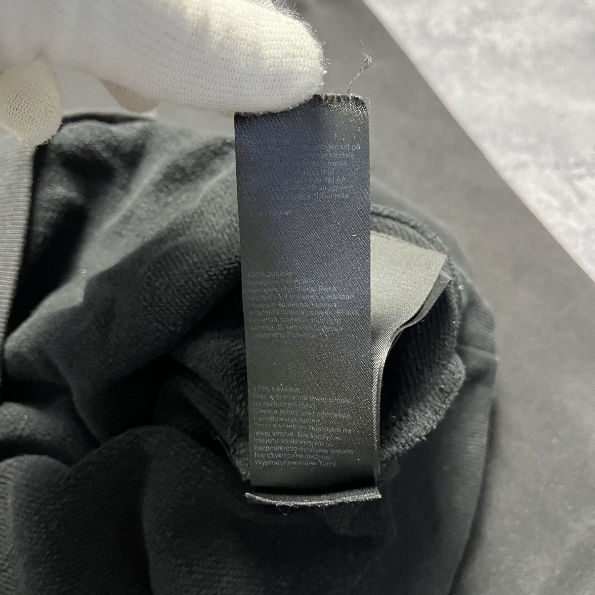 Allsaints Vintage Allsaints Basic Black Pocket Hoodie Streetwear Size US M / EU 48-50 / 2 - 14 Thumbnail