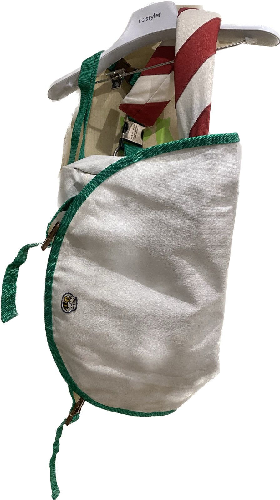 image of Old Undercover Bee Messanger Bag Green Red White, Men's