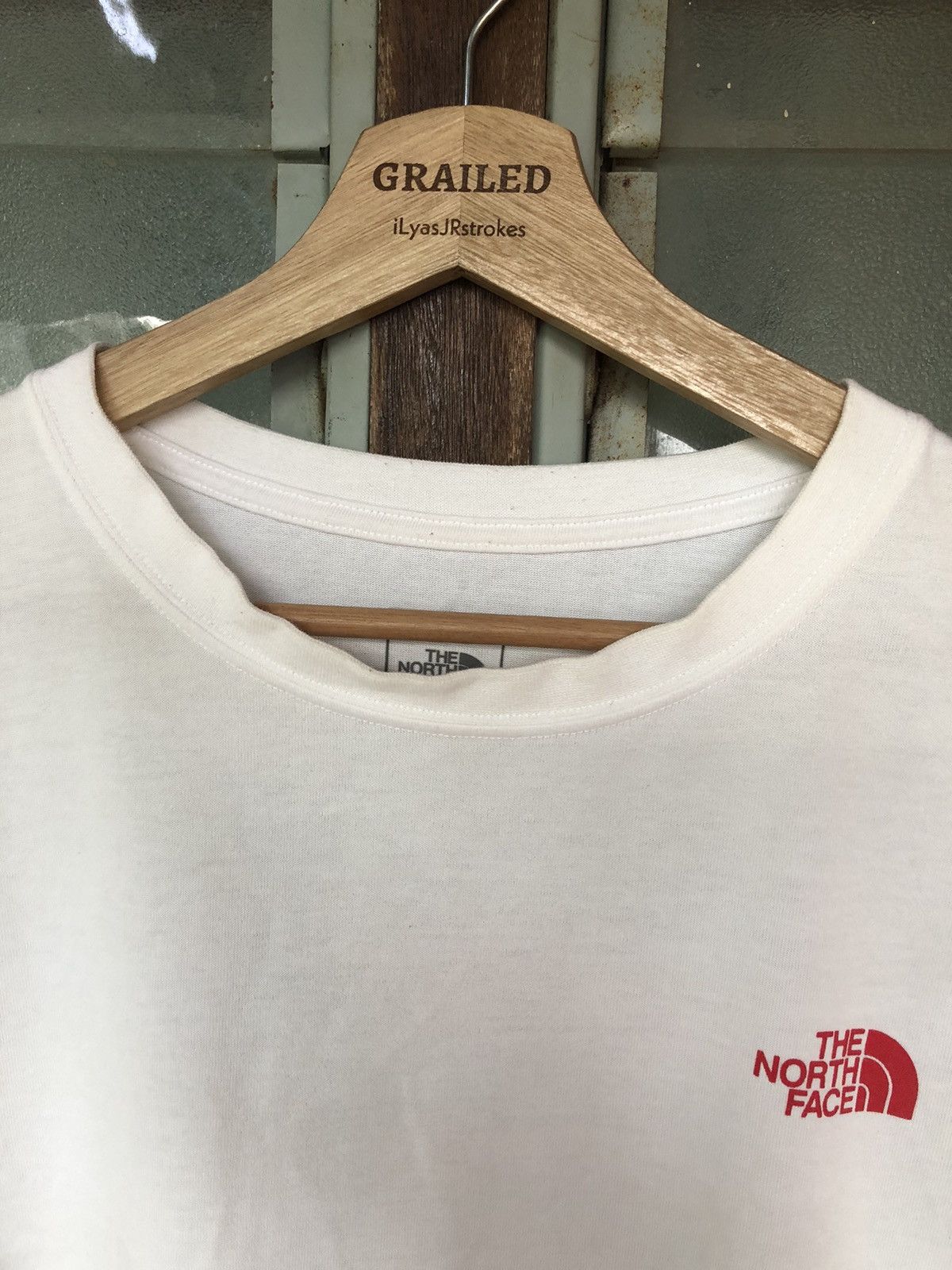The North Face Vintage The North Face Never Stop Exploring Shirt Tee Size US XL / EU 56 / 4 - 12 Thumbnail