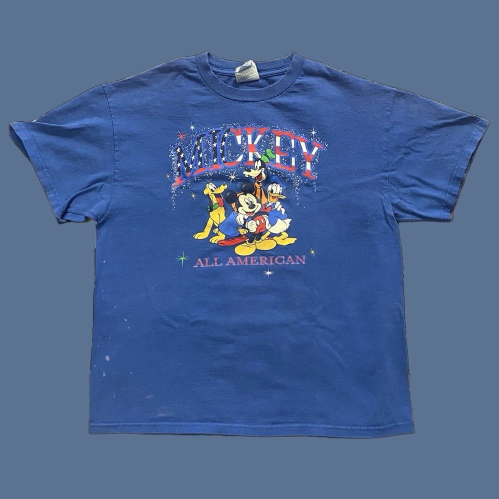 Vintage VINTAGE Tennessee River Mickey Mouse All American T Shirt Blue Adult Large Boxy Shirt Mens USA 90s Cartoon Graphic Print Crew Neck Short Sleeve Cotton Size US L / EU 52-54 / 3 - 1 Thumbnail