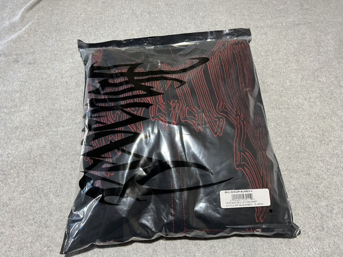 Revenge Revenge x Chicago Bulls contrast zip up XL Size US XL / EU 56 / 4 - 8 Thumbnail