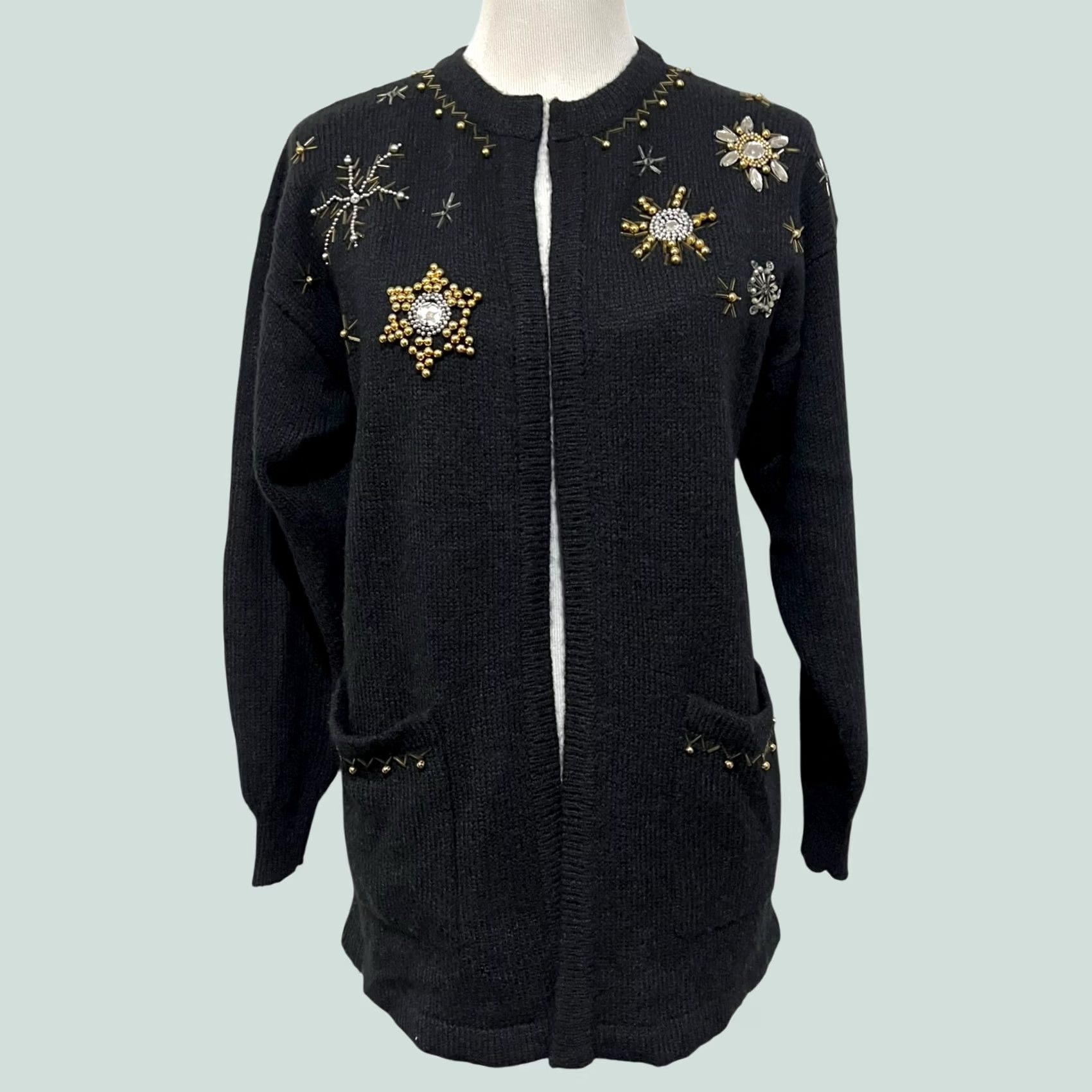 Vintage VINTAGE P’Galli Black Cardigan Sweater Beaded Snowflakes Winter Pockets Womens Sz Small 80s 90s Christmas Womens Size S / US 4 / IT 40 - 1 Thumbnail