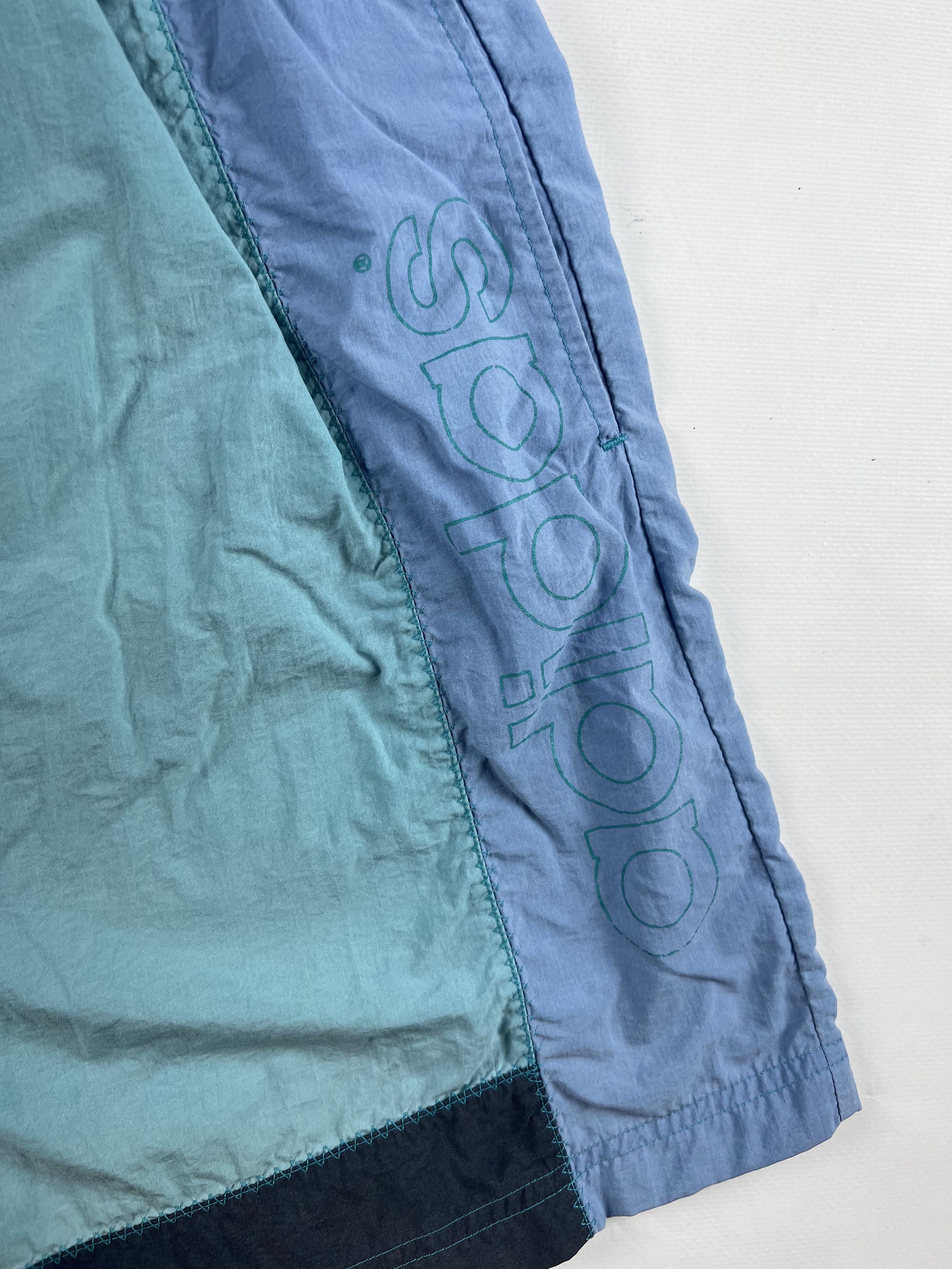 Adidas × Vintage Vintage Adidas Nylon Shorts Size US 34 / EU 50 - 3 Thumbnail