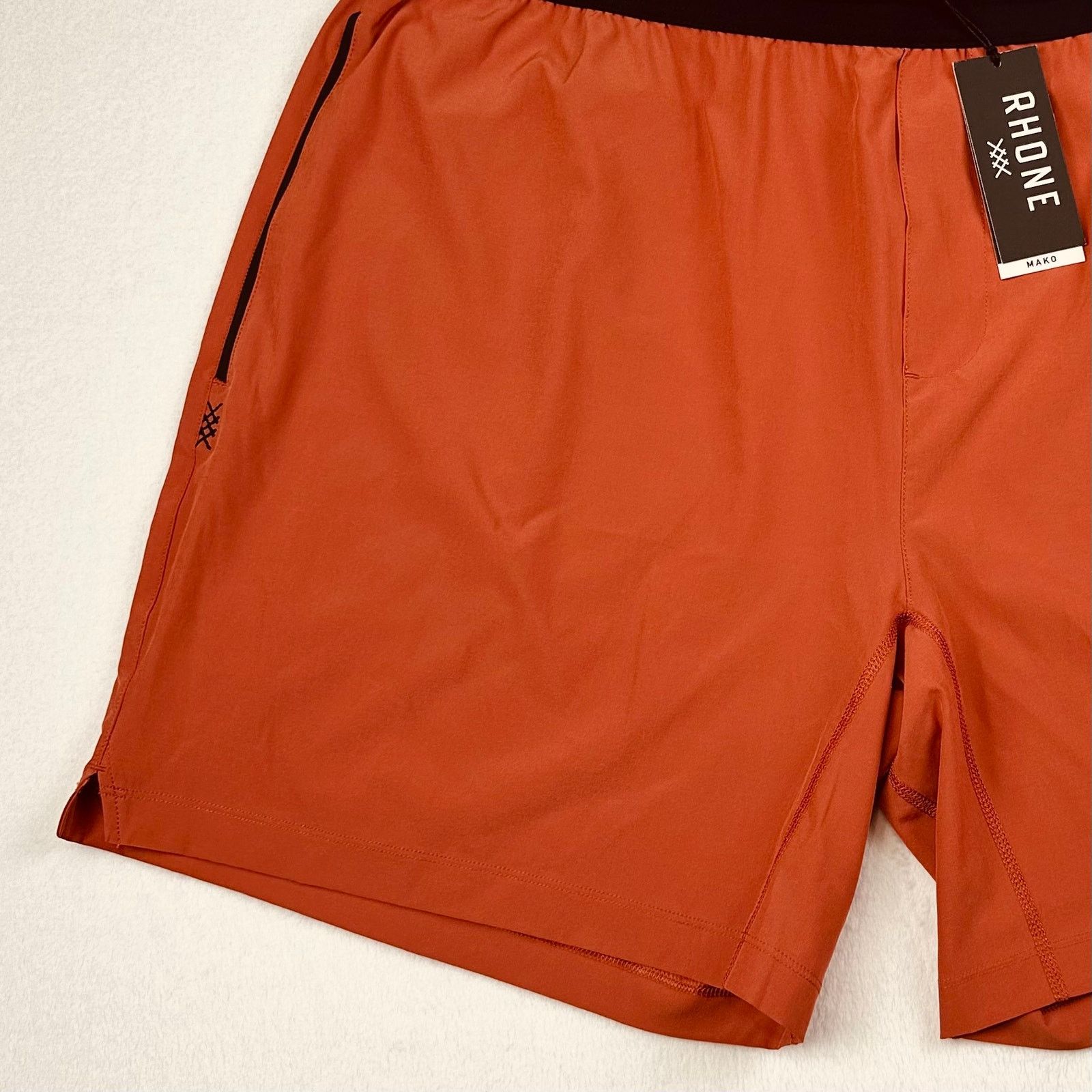 Rhone Rhone Men’s XXL 7” Mako Tech Clay Workout Stretch Shorts Size US 39 - 3 Thumbnail
