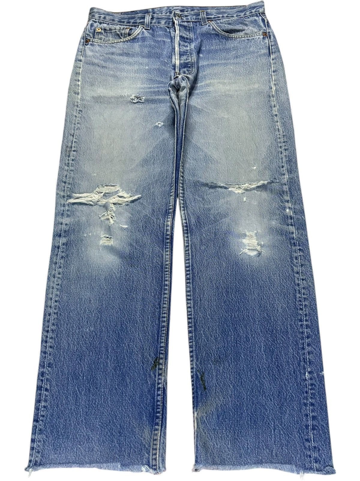 Vintage 90s Levis 501xx Faded Wash Distress Loose Jeans