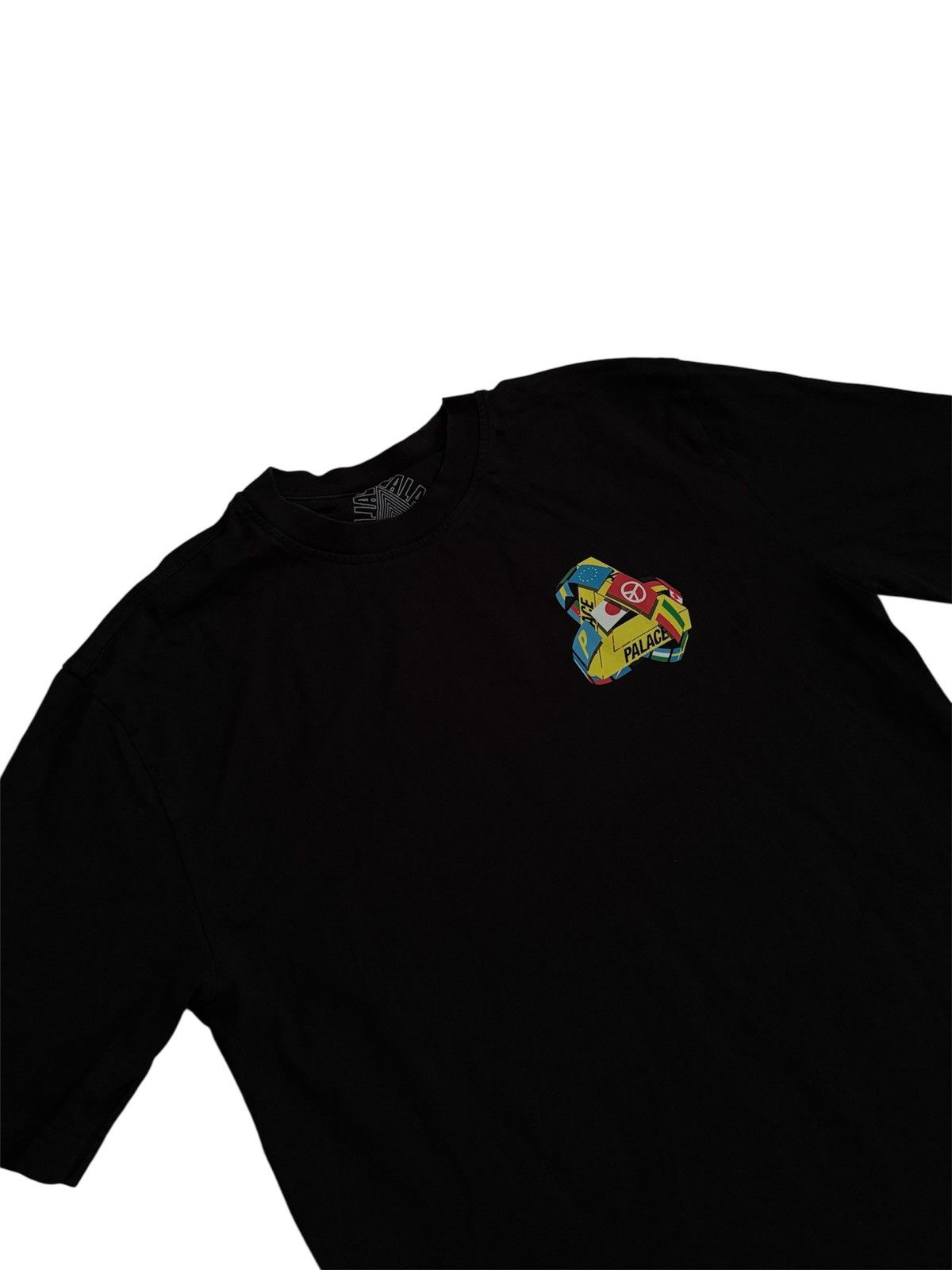 Palace Palace skateboard tri-flag t-shirt Size US M / EU 48-50 / 2 - 2 Thumbnail