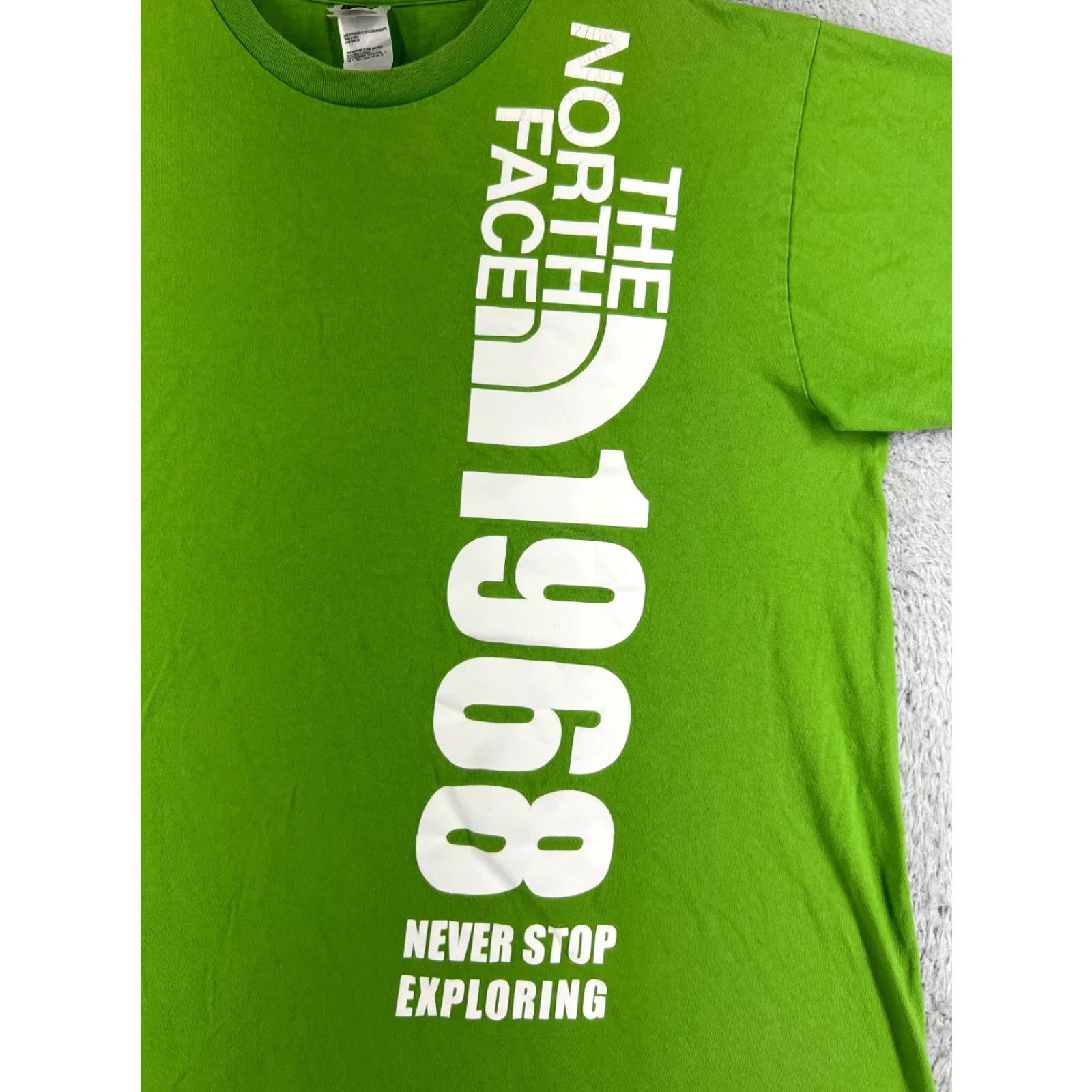 The North Face VINTAGE The North Face Shirt Mens XL Green Logo Front Short Sleeve Cotton Jersey T-Shirt 90s Outdoor Mens Size US XL / EU 56 / 4 - 6 Thumbnail