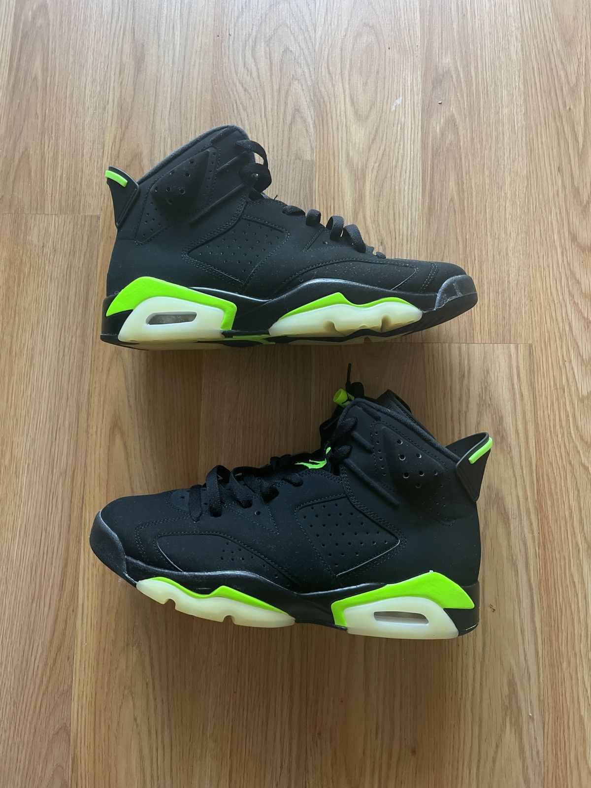 Jordan Brand × Nike Air Jordan 6 retro Size US 10 / EU 43 - 2 Thumbnail