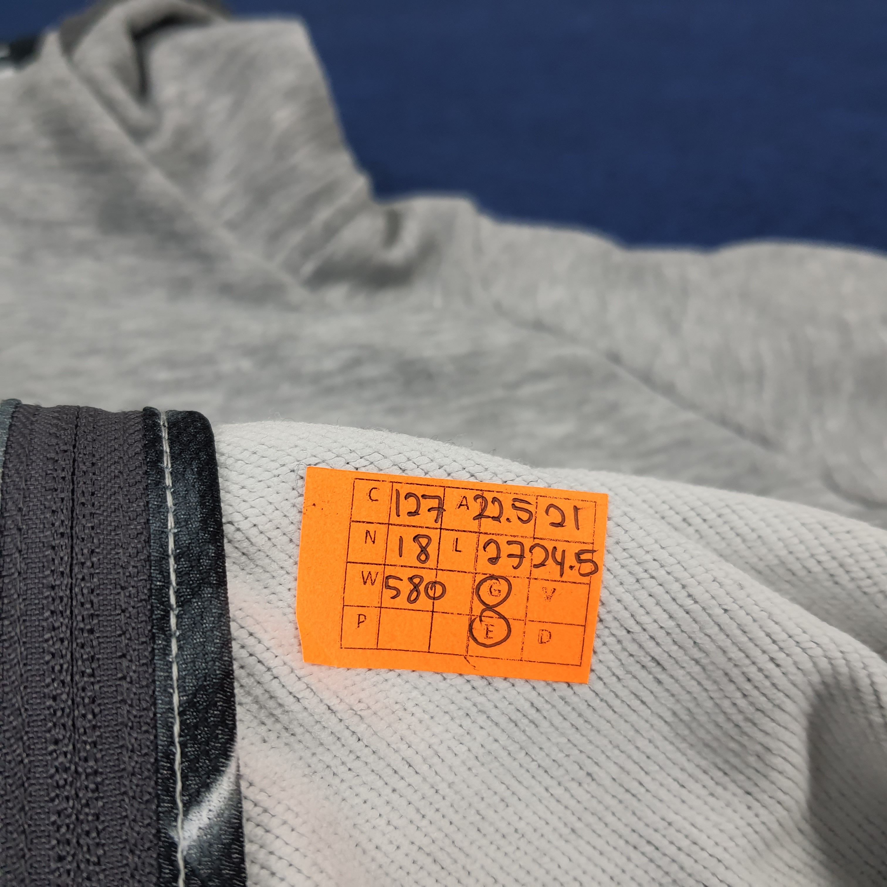 Oakley × Vintage Vintage Oakley Camo Logo Zipper Sweatshirt Hoodie Size US M / EU 48-50 / 2 - 11 Thumbnail