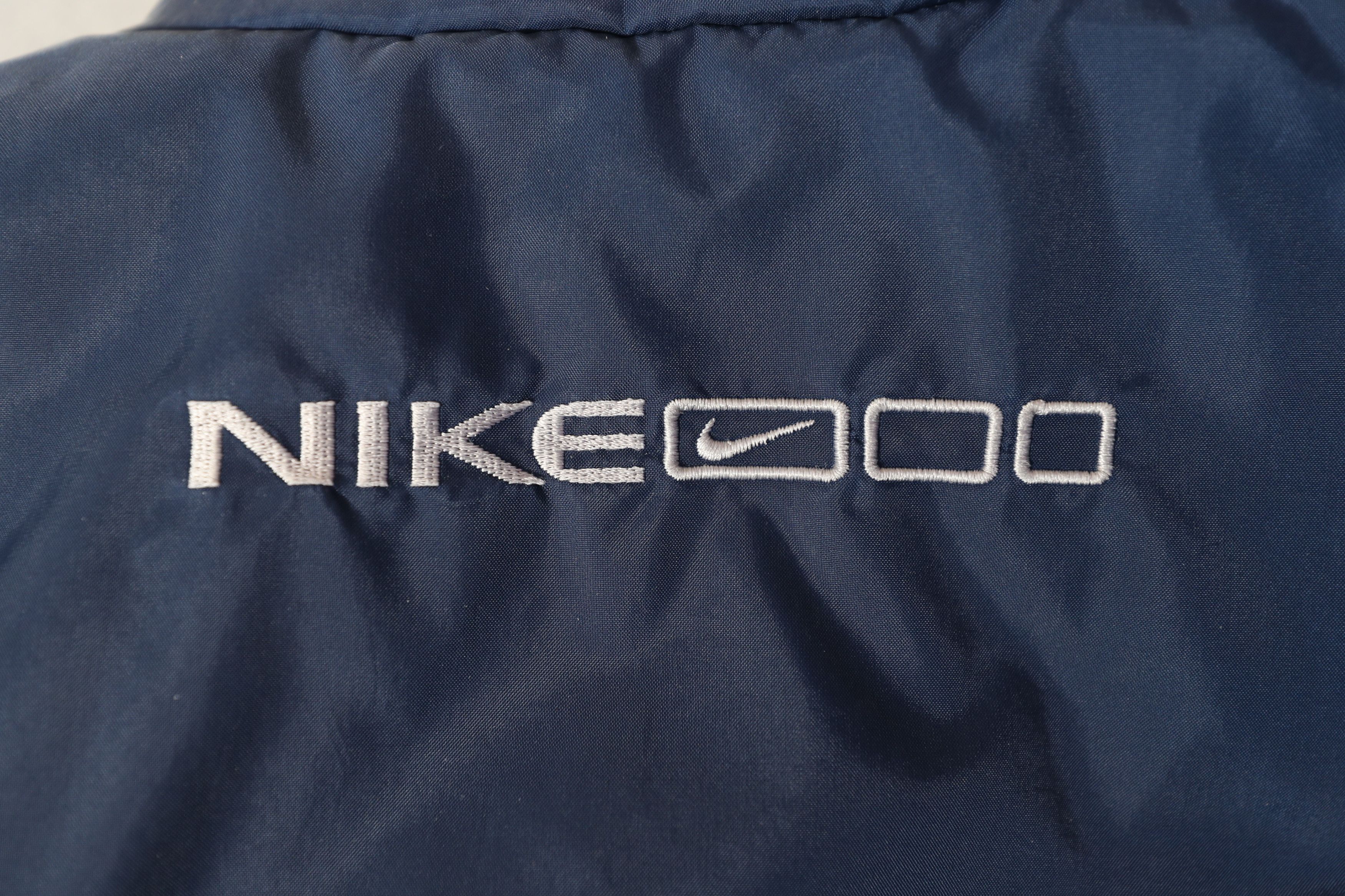 Nike Nike Vintage Reversible Navy/Gray Puffy Nike Jacket (XL) Size US XL / EU 56 / 4 - 18 Thumbnail