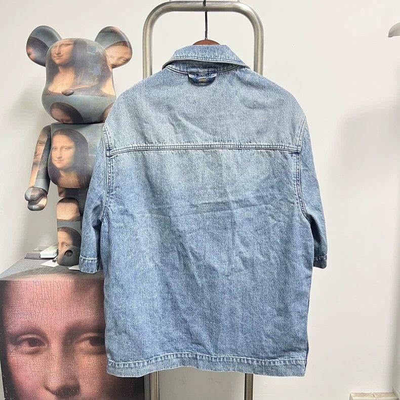 Louis Vuitton Louis Vuitton Embossed Lumbering Short Sleeve Jacket 2504-N Size US M / EU 48-50 / 2 - 2 Thumbnail
