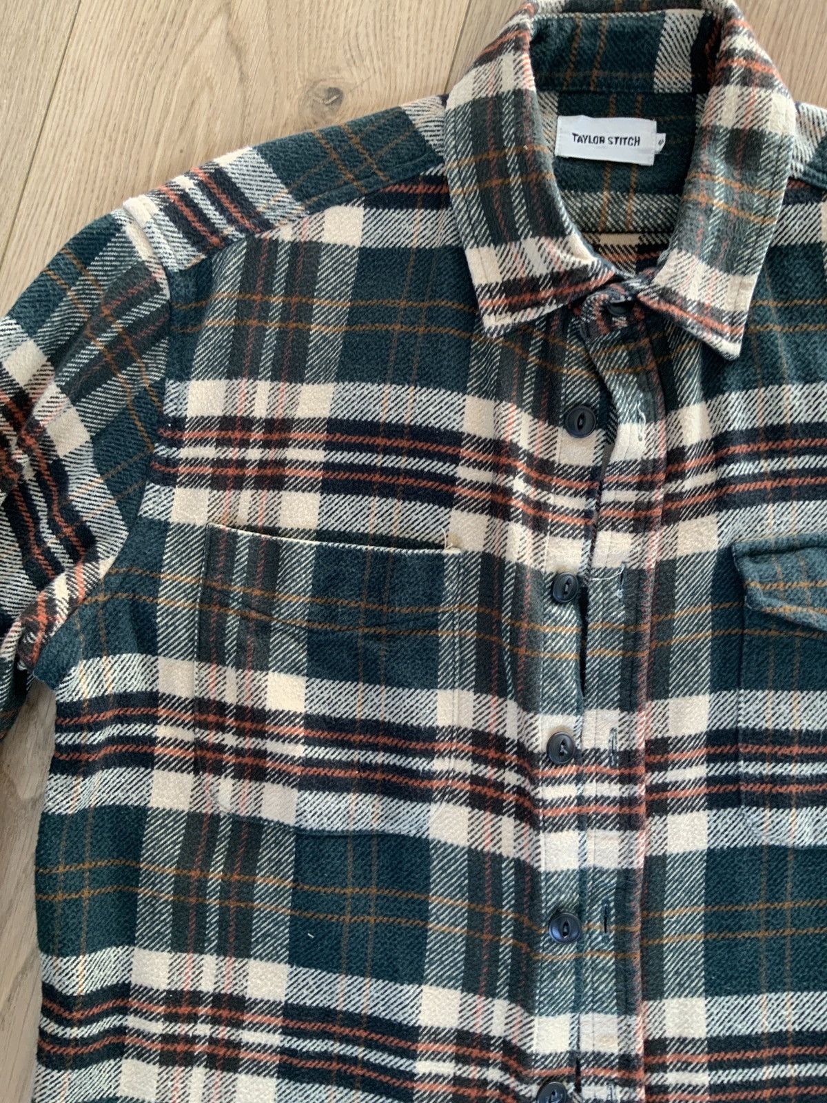 Taylor Stitch Crater Shirt in Forest Plaid size M/40 Size US M / EU 48-50 / 2 - 3 Thumbnail