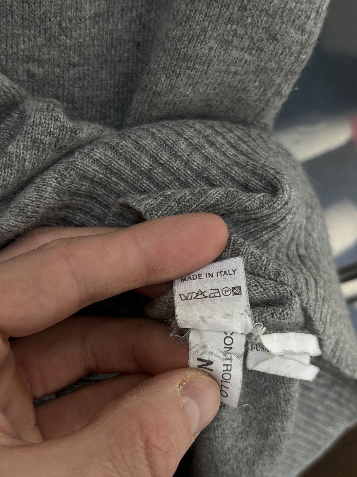Brunello Cucinelli Brunello Cucinelli Cashmere V Neck Sweater Pullover Size US XL / EU 56 / 4 - 12 Thumbnail