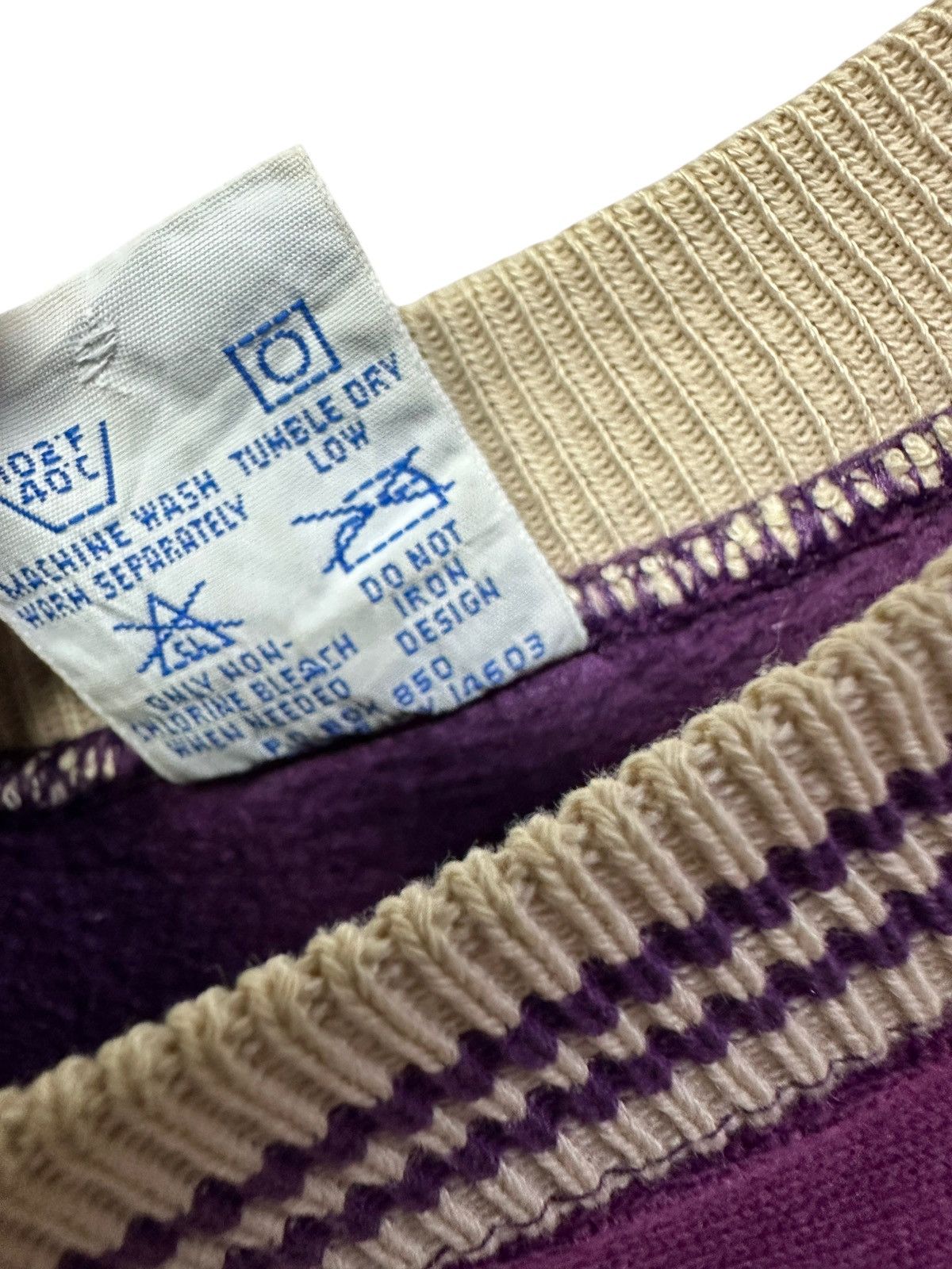 Champion Vintage 90s champion reverse weave sunfaded Size US L / EU 52-54 / 3 - 7 Thumbnail