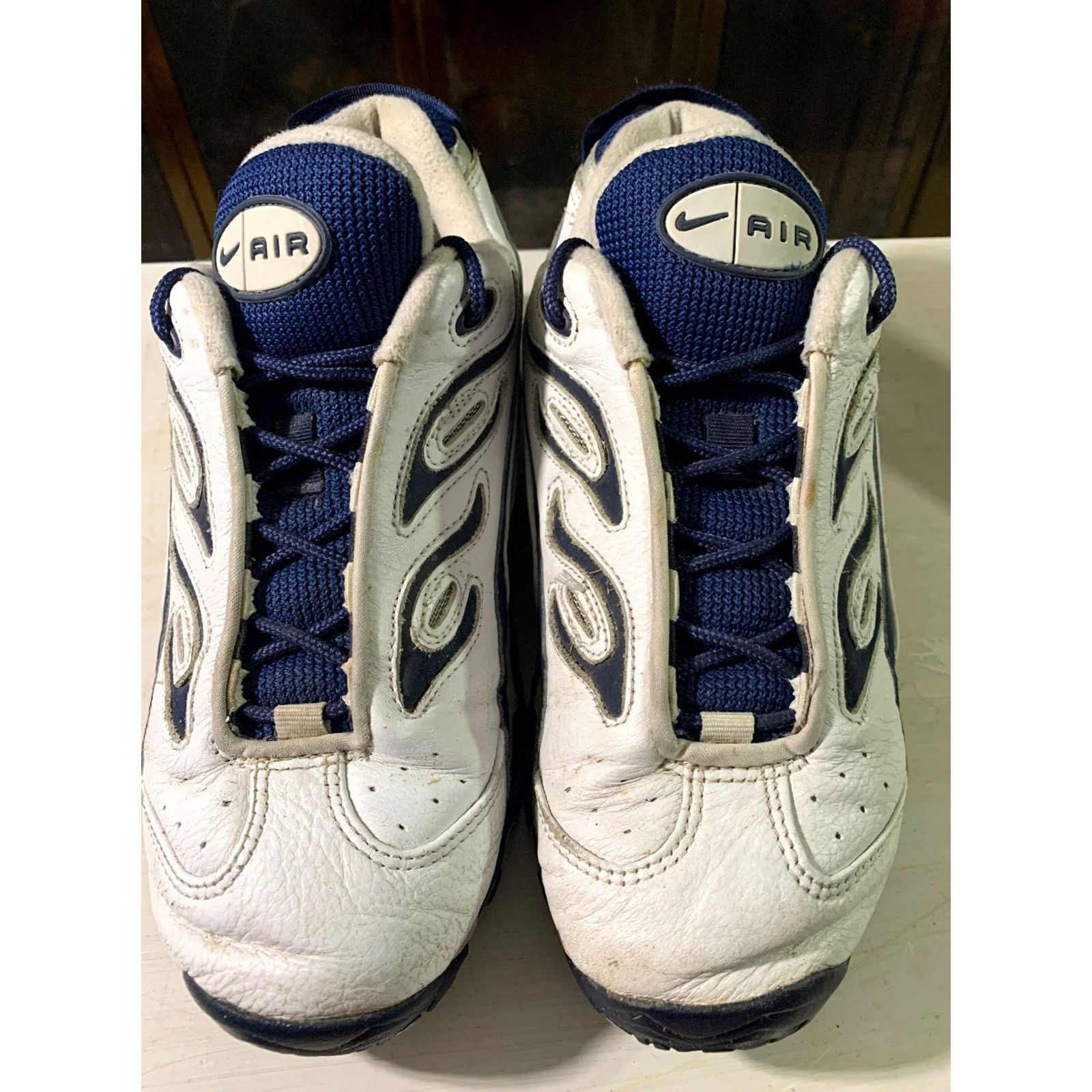 Nike VINTAGE Nike Air Butane Max Sneakers Leather 1999 Mens Size 9 White Blue 90s Nike Shoes Mens Size US 9 / EU 42 - 5 Thumbnail