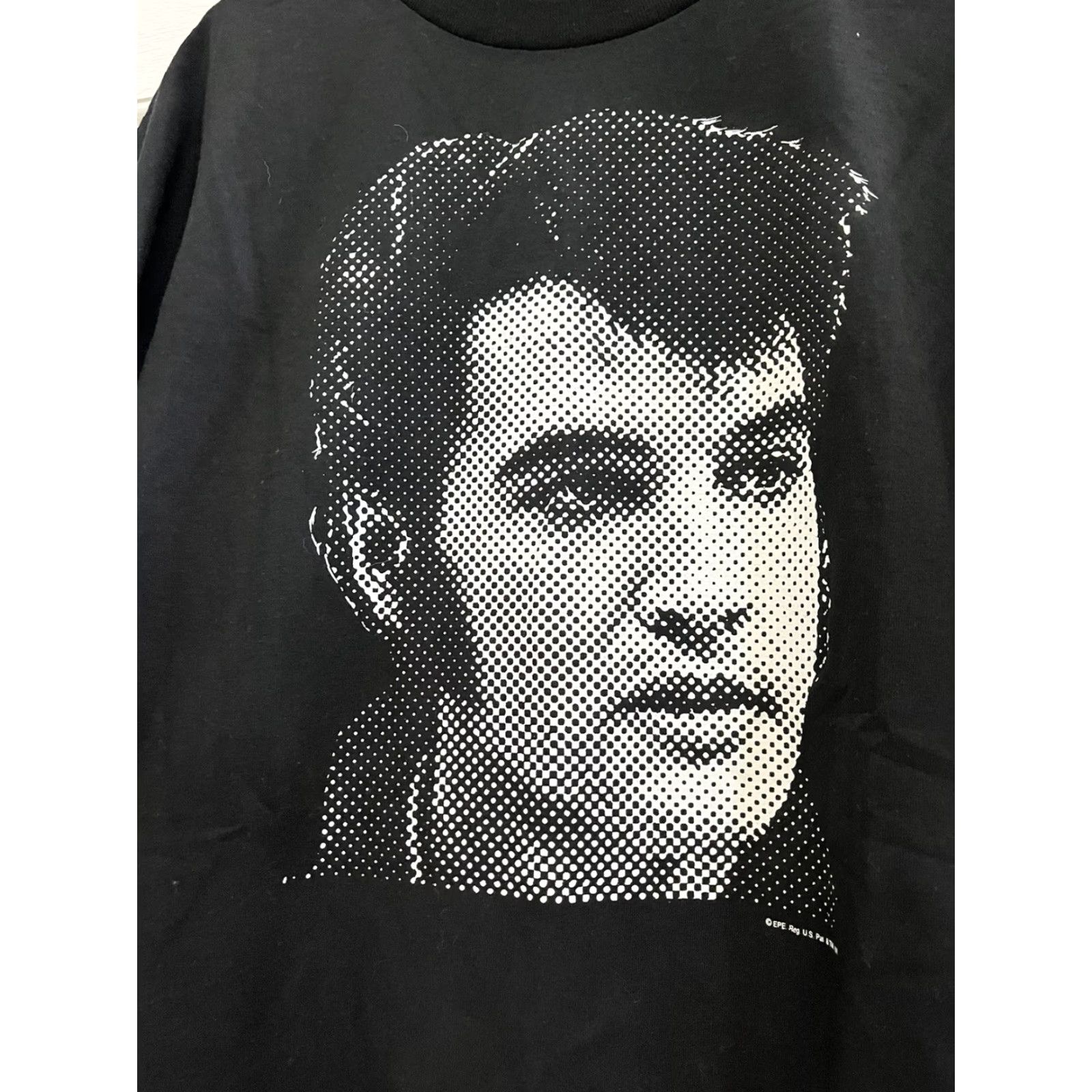 Vintage VINTAGE Elvis Presley T Shirt EPE Mens XL Portrait Big Face Graphic Band Shirt Black Men XL Band Rock And Roll Theme Mens Size US XL / EU 56 / 4 - 2 Thumbnail