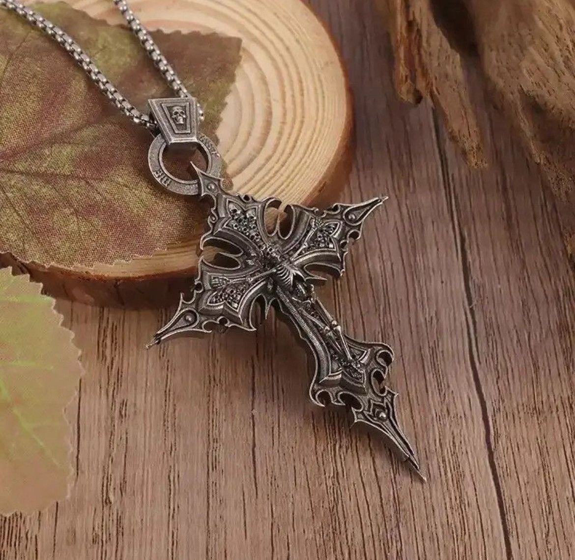 Jewelry × Vintage Vintage Gothic Christian Dante Purgatory Cross Necklace Size ONE SIZE - 2 Thumbnail