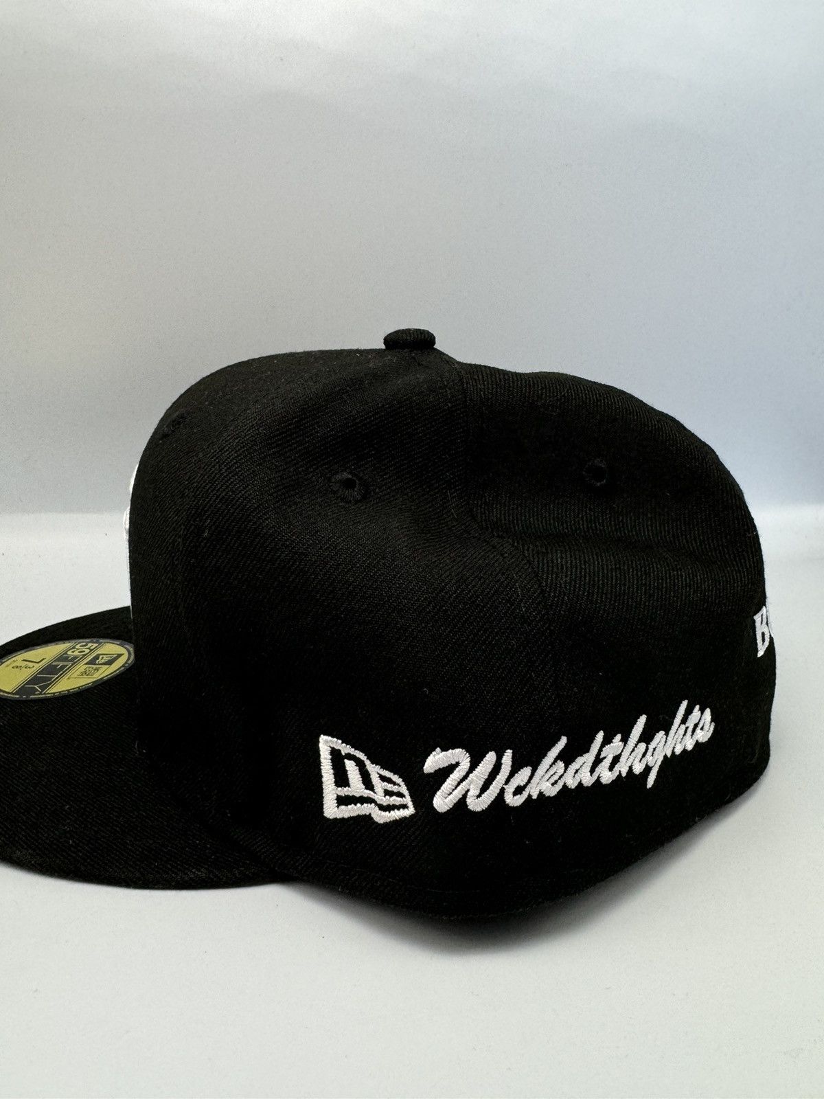 MLB × New Era Wckdthghts New York Yankees klux busters 7 3/8 fitted hat Size ONE SIZE - 7 Thumbnail