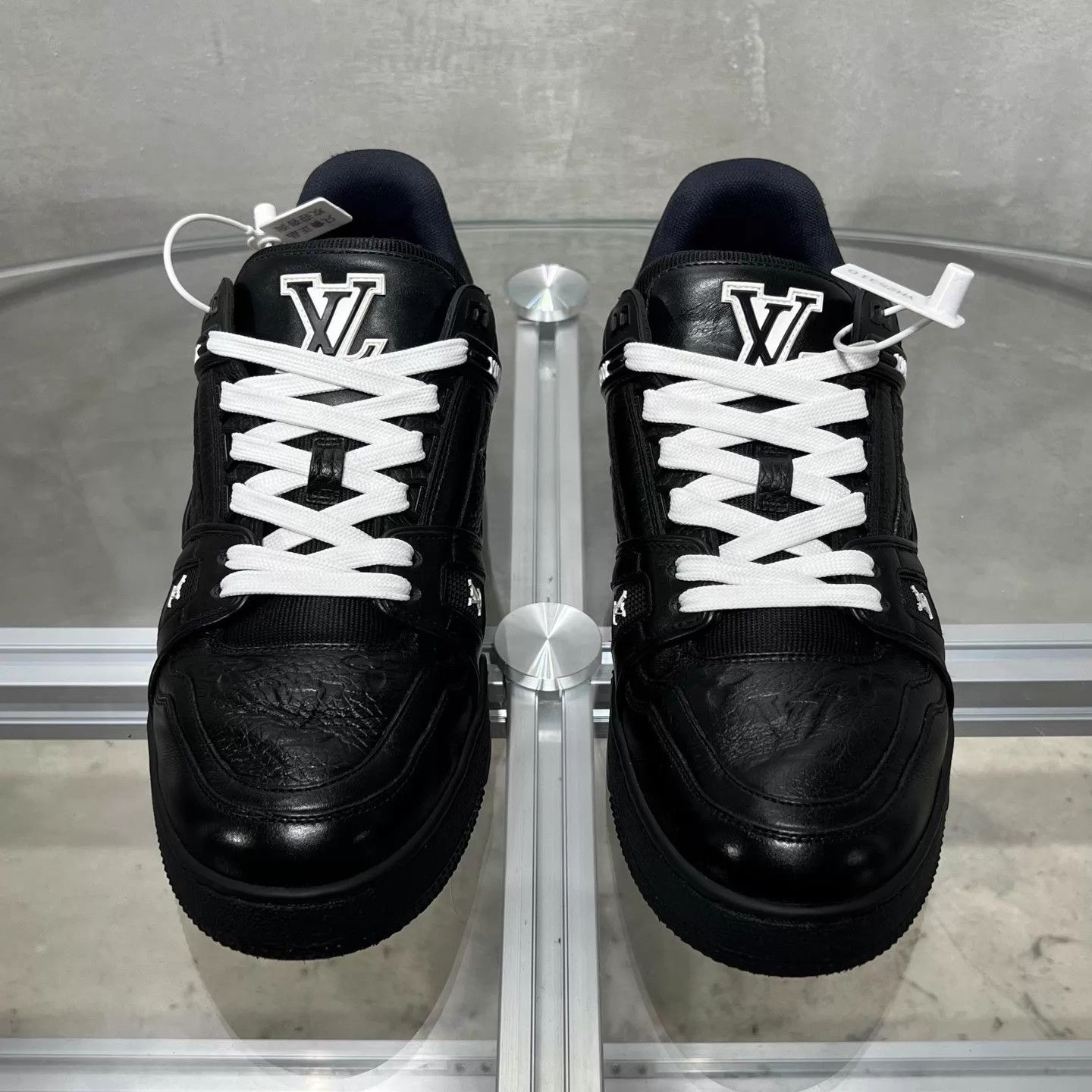 Louis Vuitton Louis Vuitton LV Trainer Black Warrior UK7 (41) Size US 8 / EU 41 - 1 Thumbnail