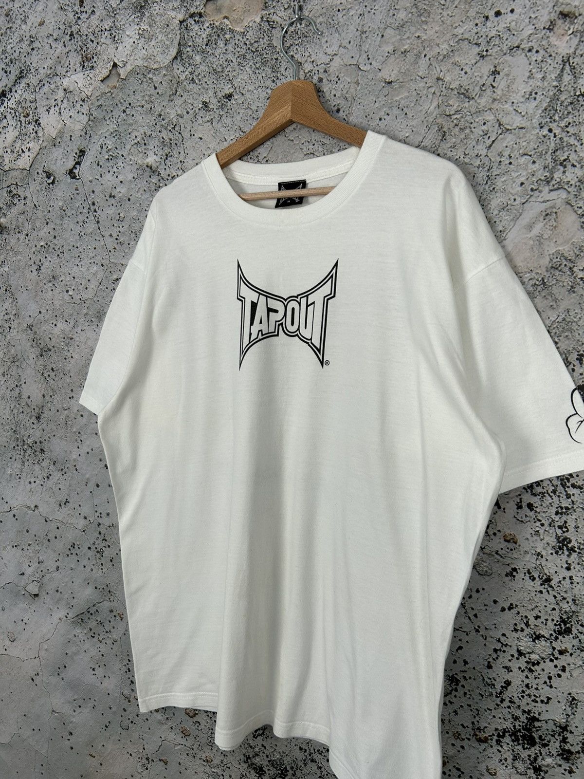 Other Vintage Tapout Graphic Y2K Tee Streetwear Rap Baggy Skate Size US XL / EU 56 / 4 - 2 Thumbnail