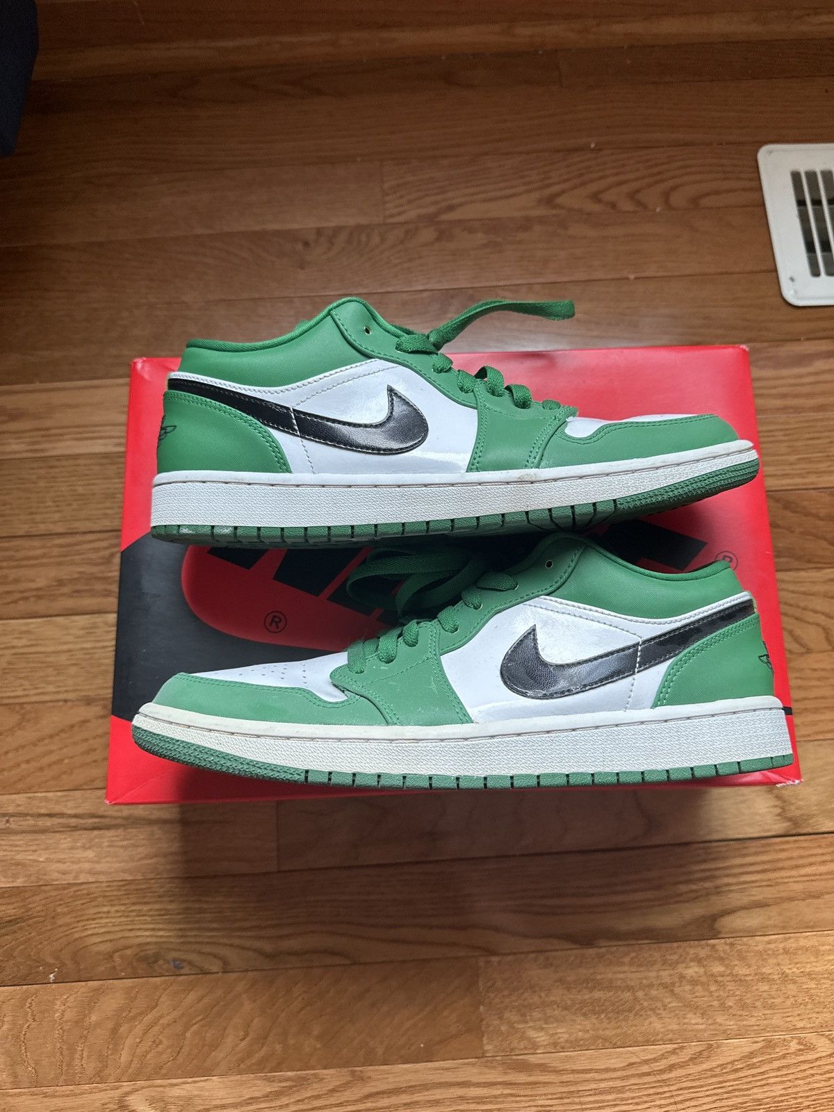 image of Nike 2020 Air Jordan 1 Low 'pine Green' Shoes, Men's (Size 9.5)