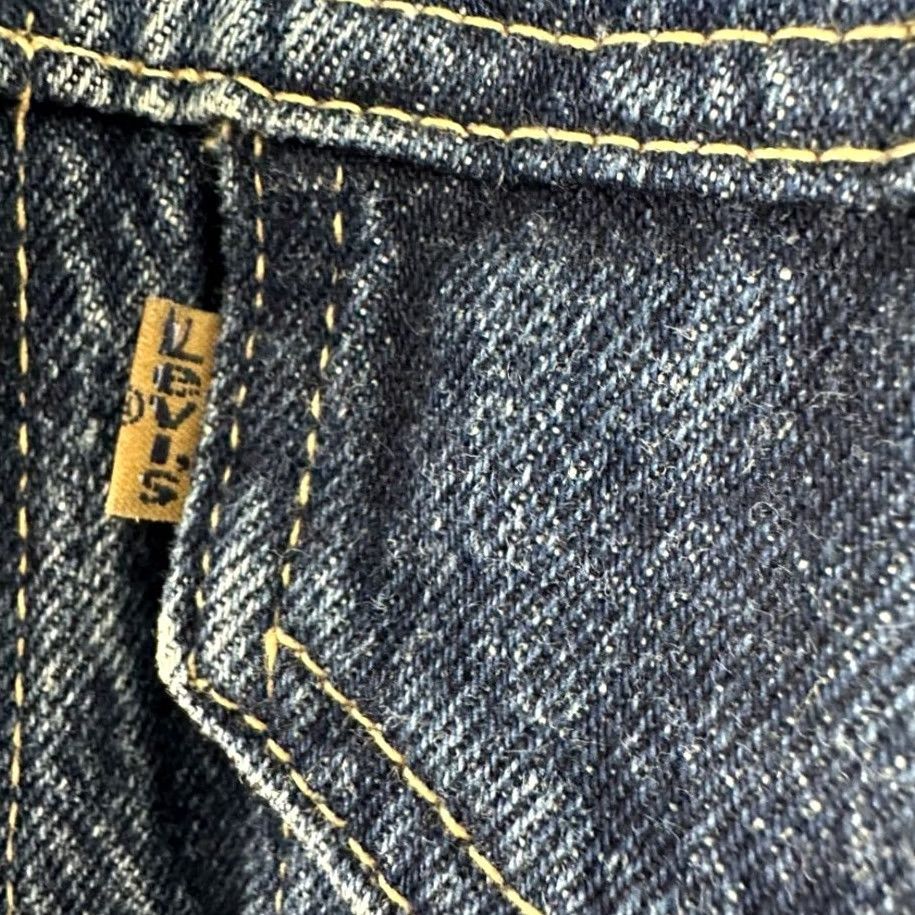 Levi's VINTAGE Levi’s denim trucker jacket Mens Small USA Blue Denim Model: Levi's Trucker Size US S / EU 44-46 / 1 - 5 Thumbnail