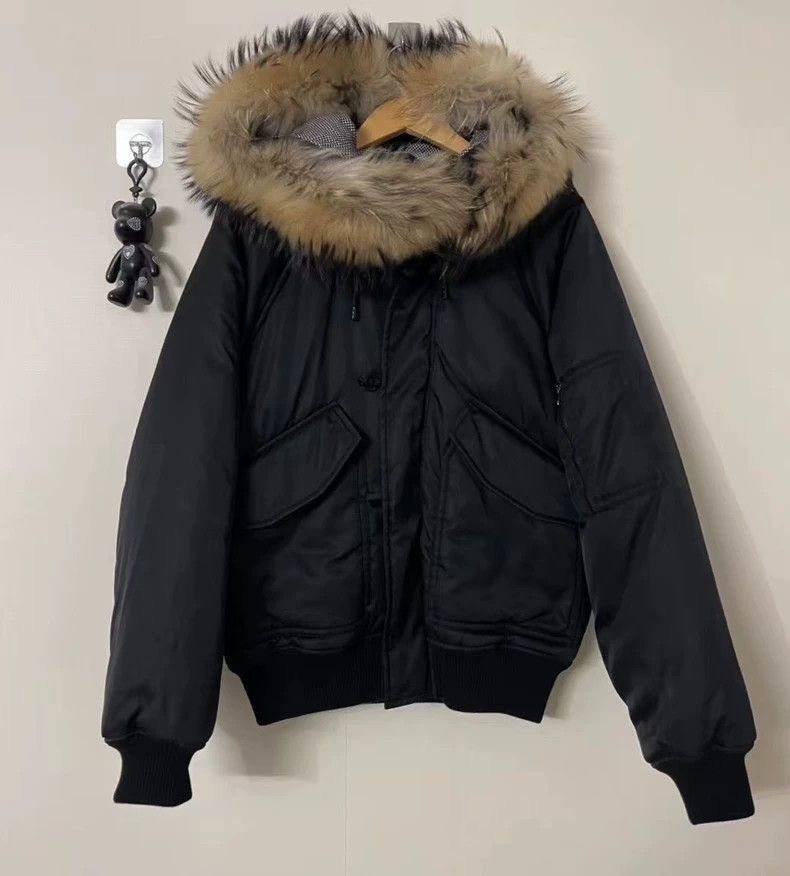 Louis Vuitton Louis Vuitton Nigo Fur -2505 Size XL / US 12-14 / IT 48-50 - 2 Thumbnail